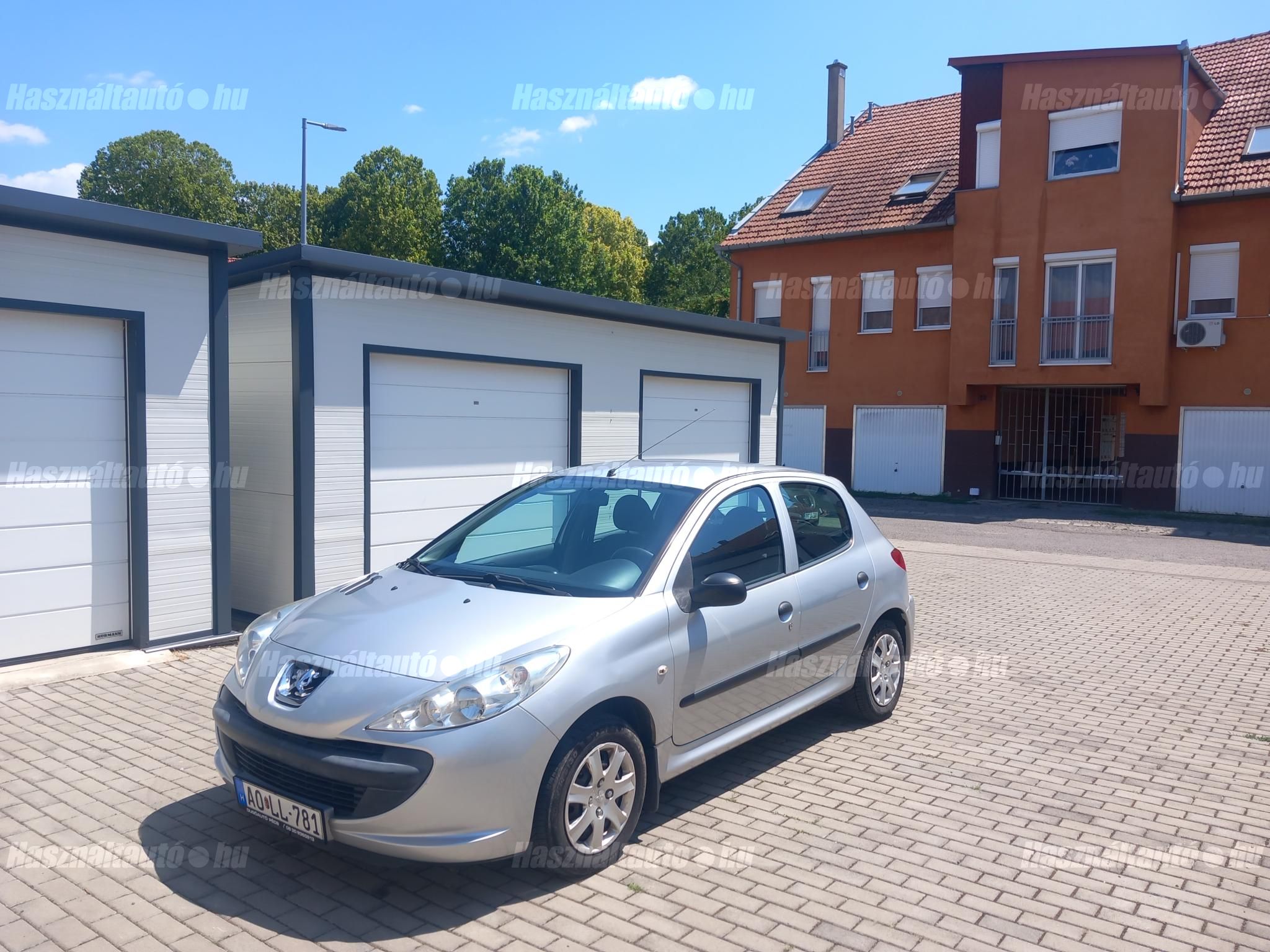 PEUGEOT 206 2009/12 - 1