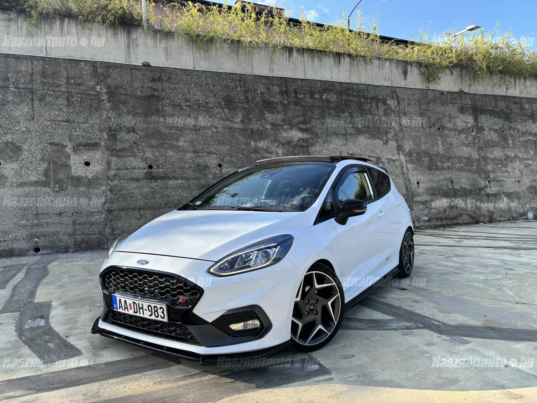 FORD FIESTA 2018/6 - 1