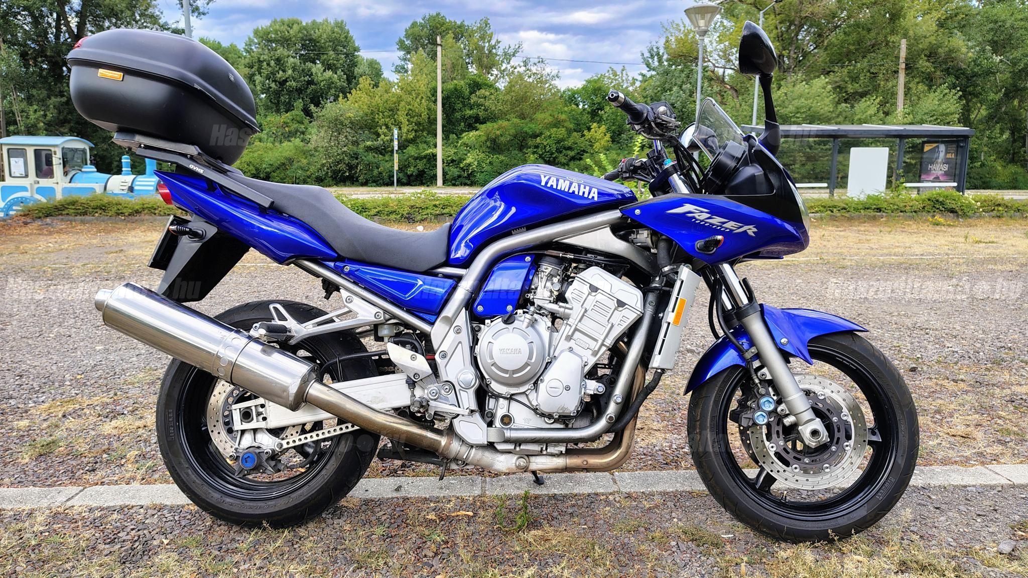 YAMAHA FZS 1000 (FAZER) 2001/4 - 1