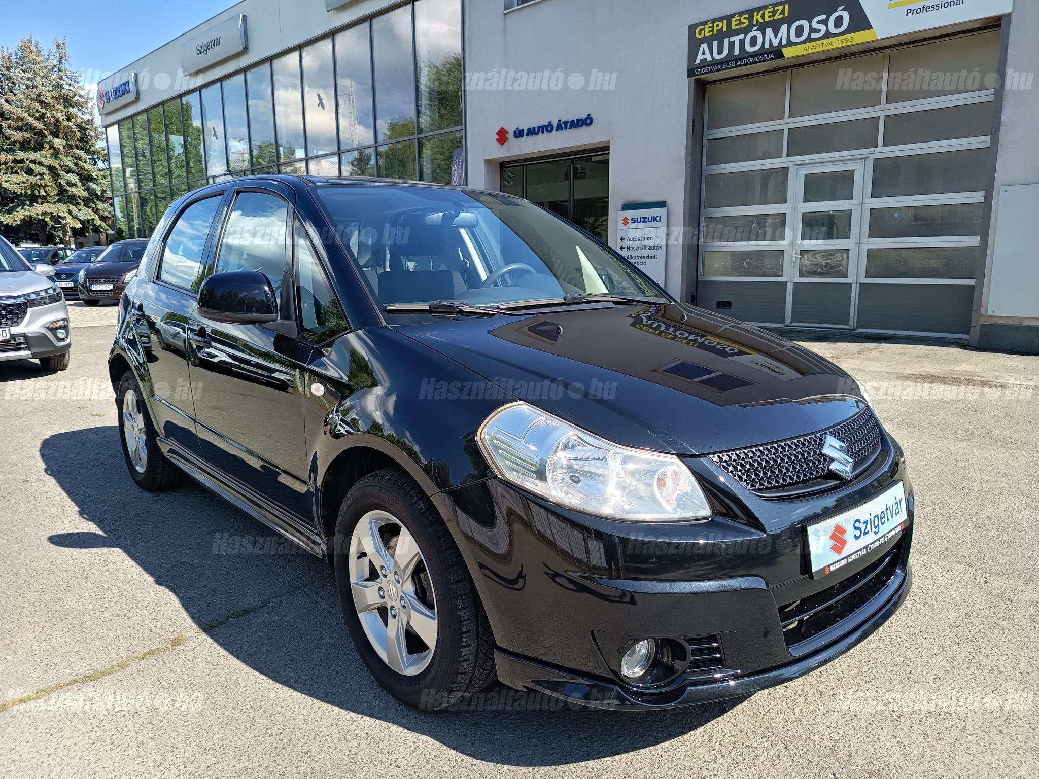 SUZUKI SX4 2010/8 - 1