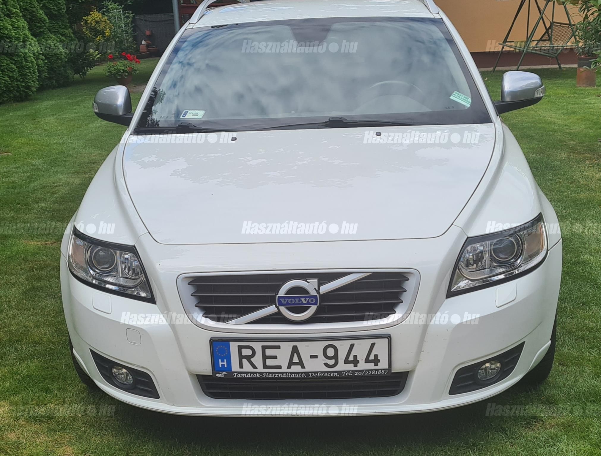 VOLVO V50 2011/6 - 1