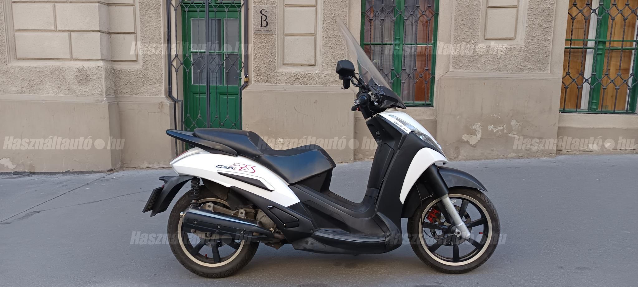 PEUGEOT GEOPOLIS 125 2012/2 - 1