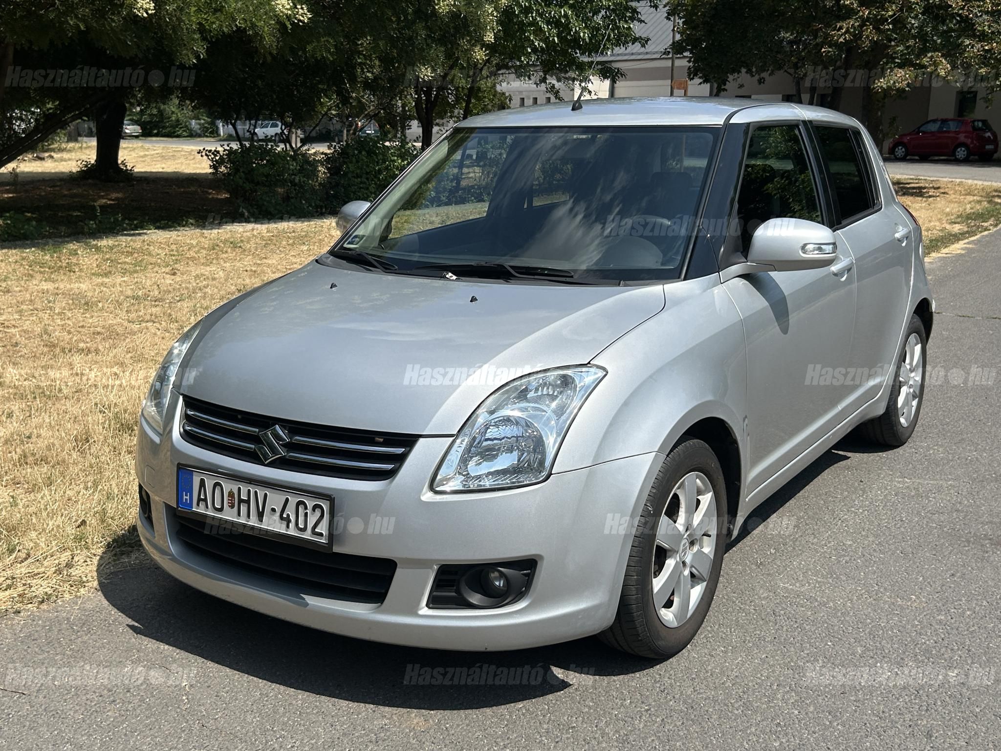 SUZUKI SWIFT 2010/9 - 1