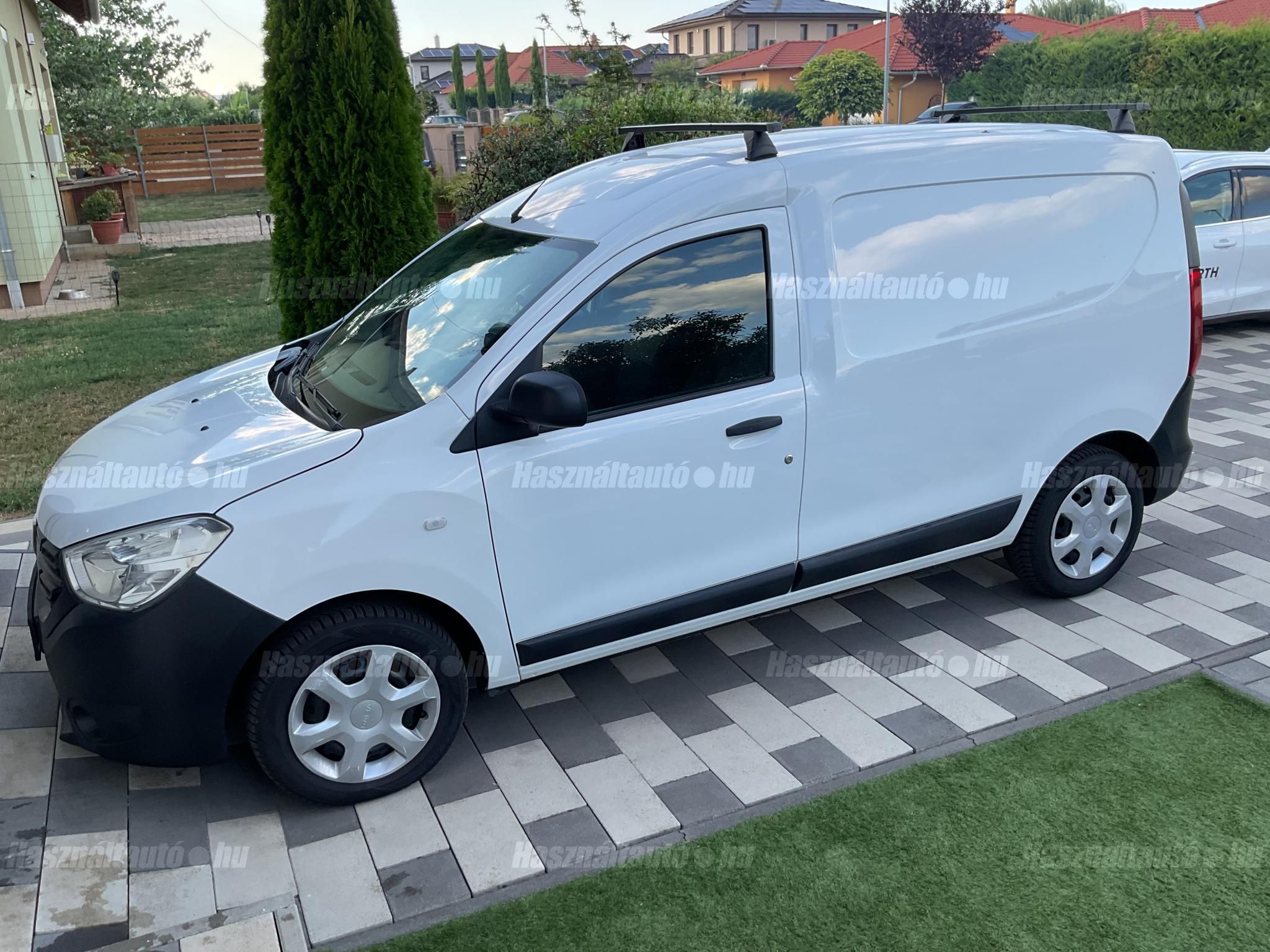 DACIA DOKKER 2018/6 - 1