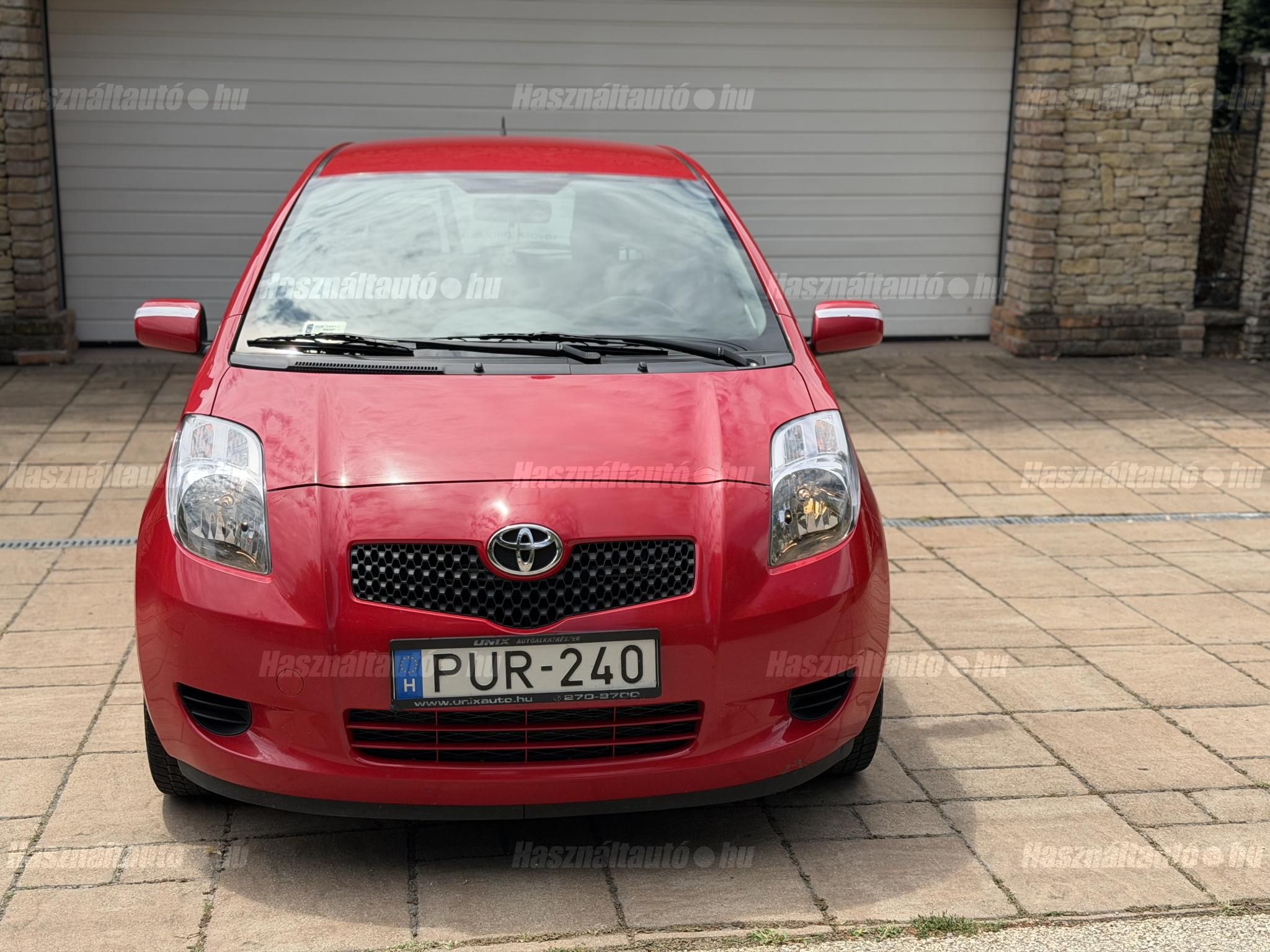 TOYOTA YARIS 2008 - 1
