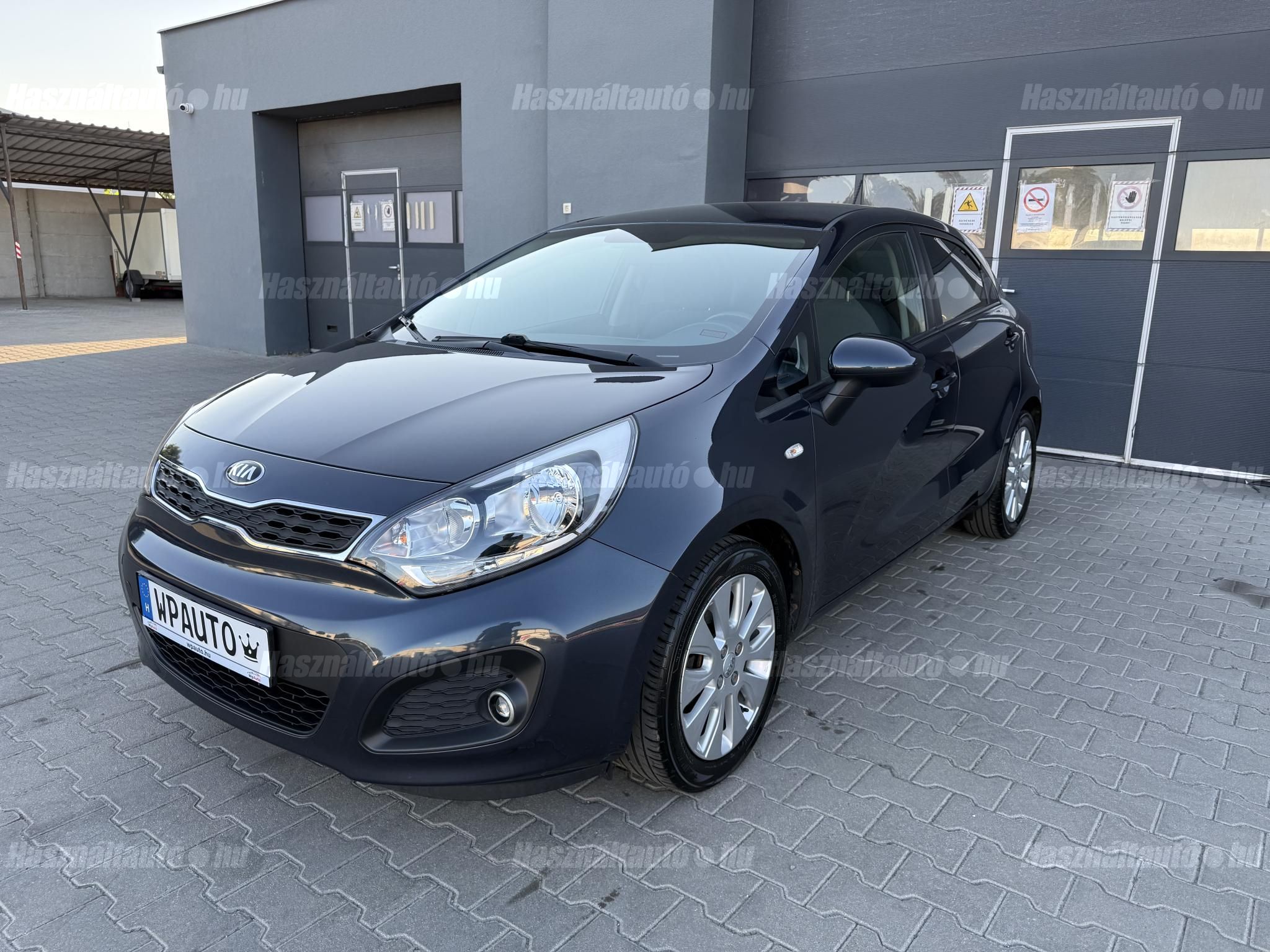 KIA RIO 2014/8 - 1