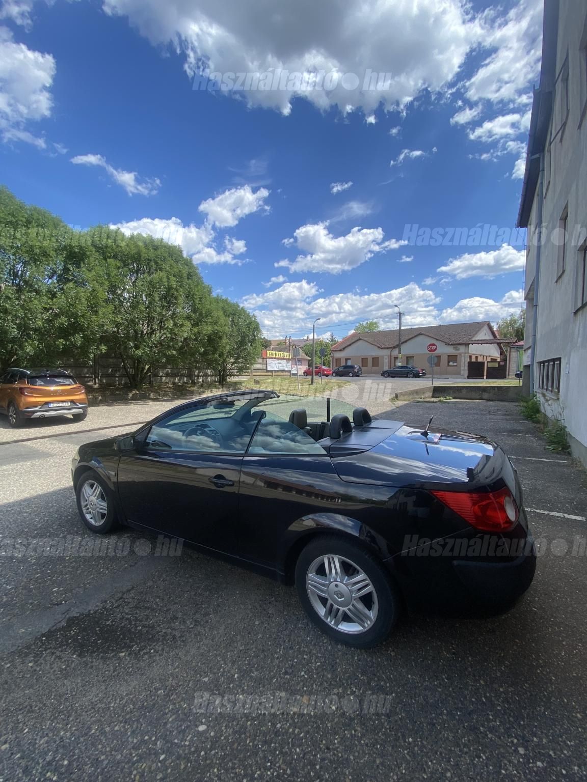 RENAULT MEGANE 2005/12 - 1