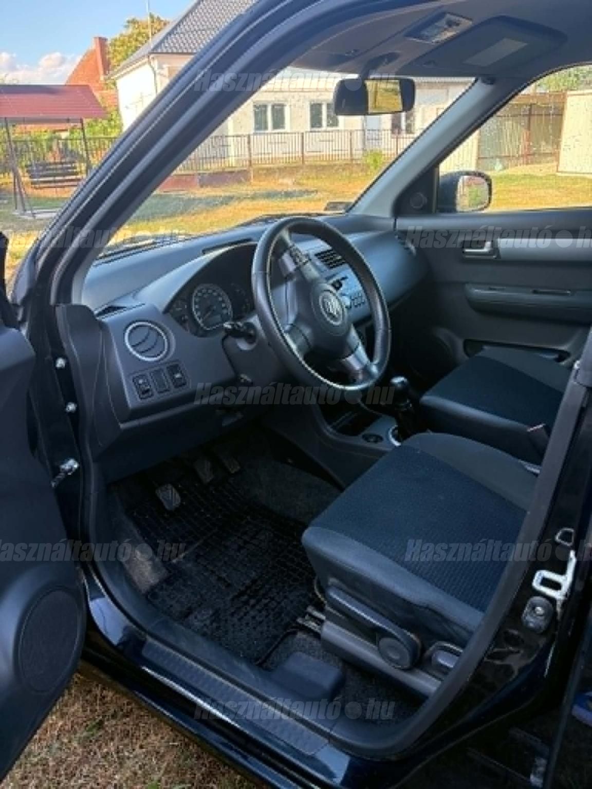 SUZUKI SWIFT 2007/11 - 1