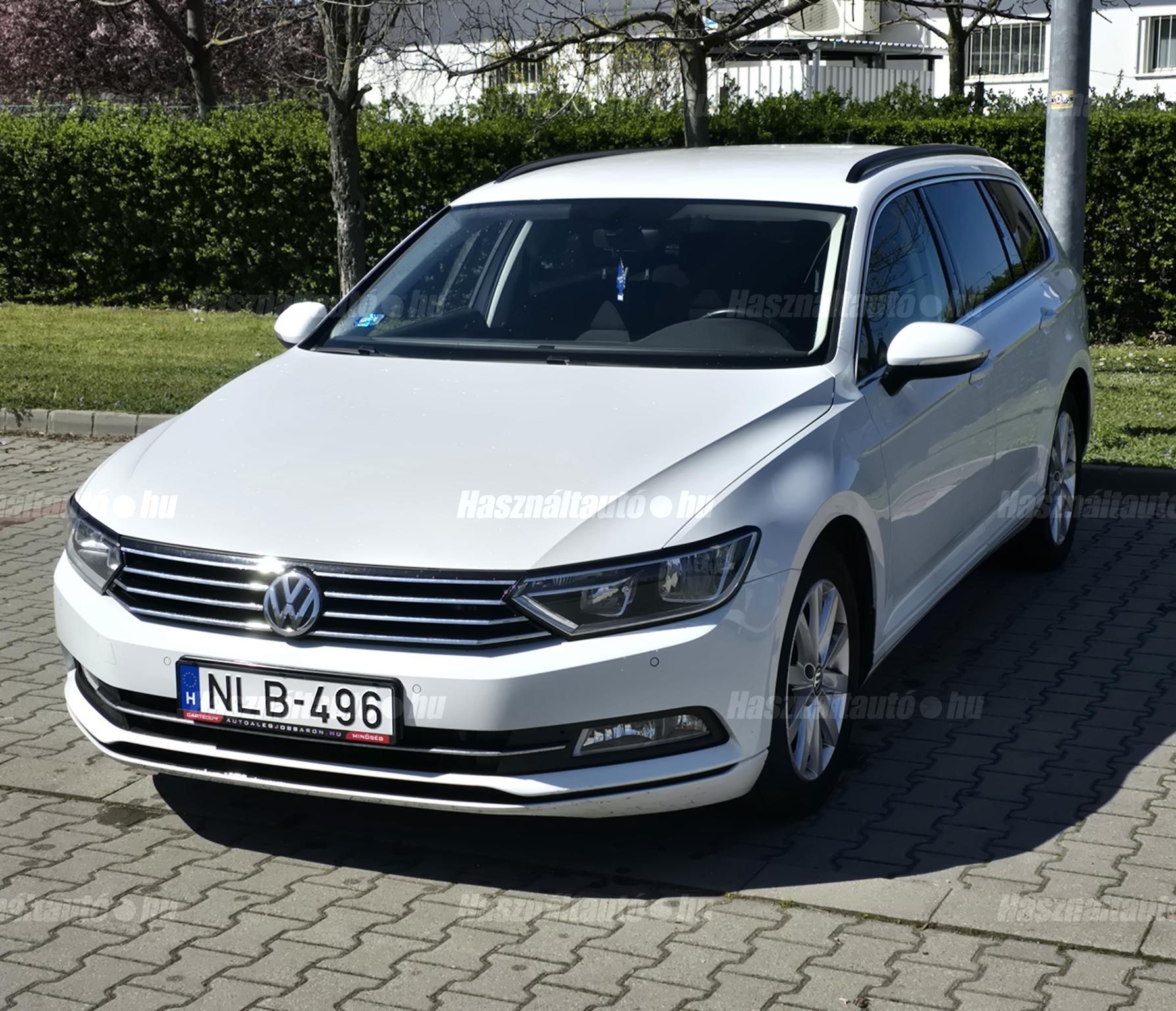 VOLKSWAGEN PASSAT VIII 2015 - 1
