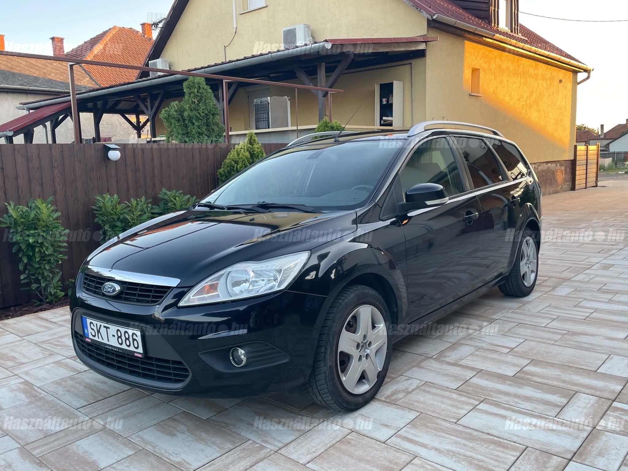 FORD FOCUS 2008 - 1