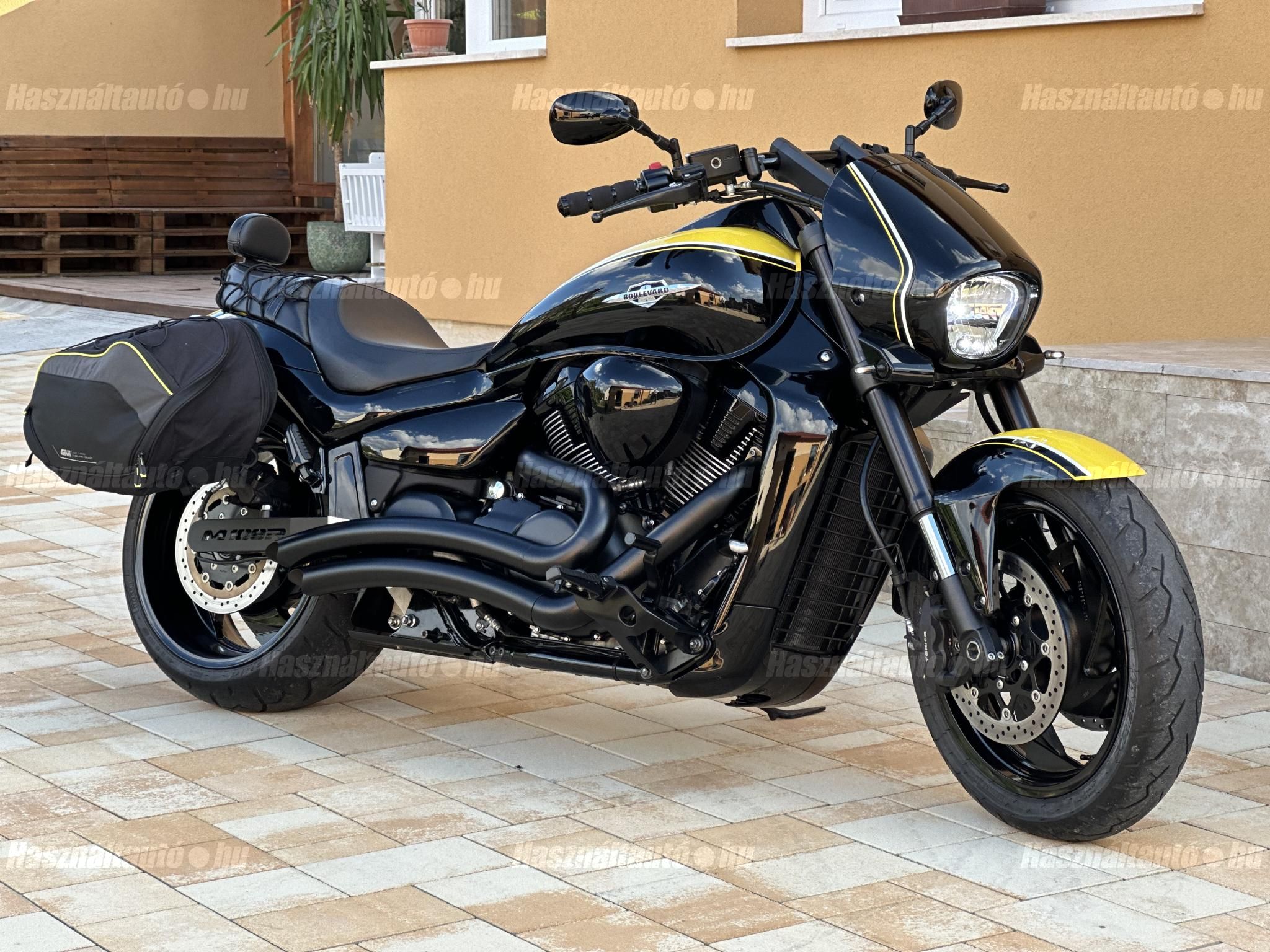 SUZUKI VZR 1800 2016/7 - 1