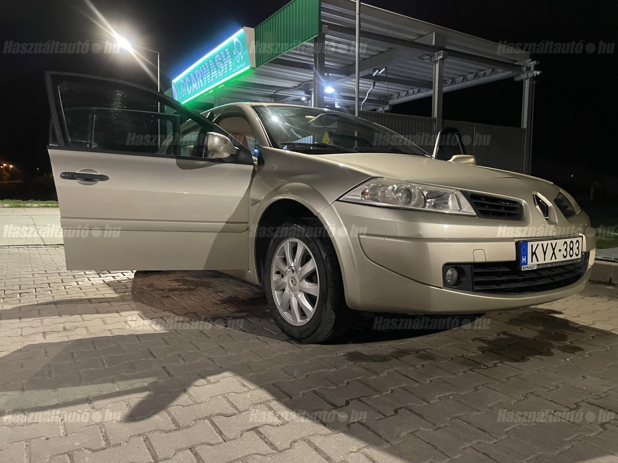 RENAULT MEGANE 2007/7 - 1
