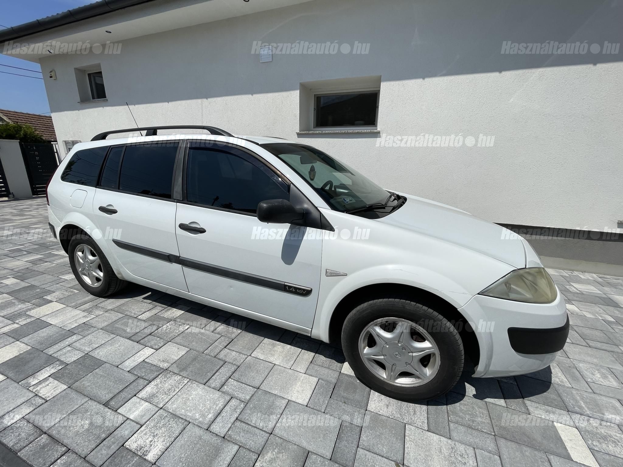 RENAULT MEGANE 2005/8 - 1