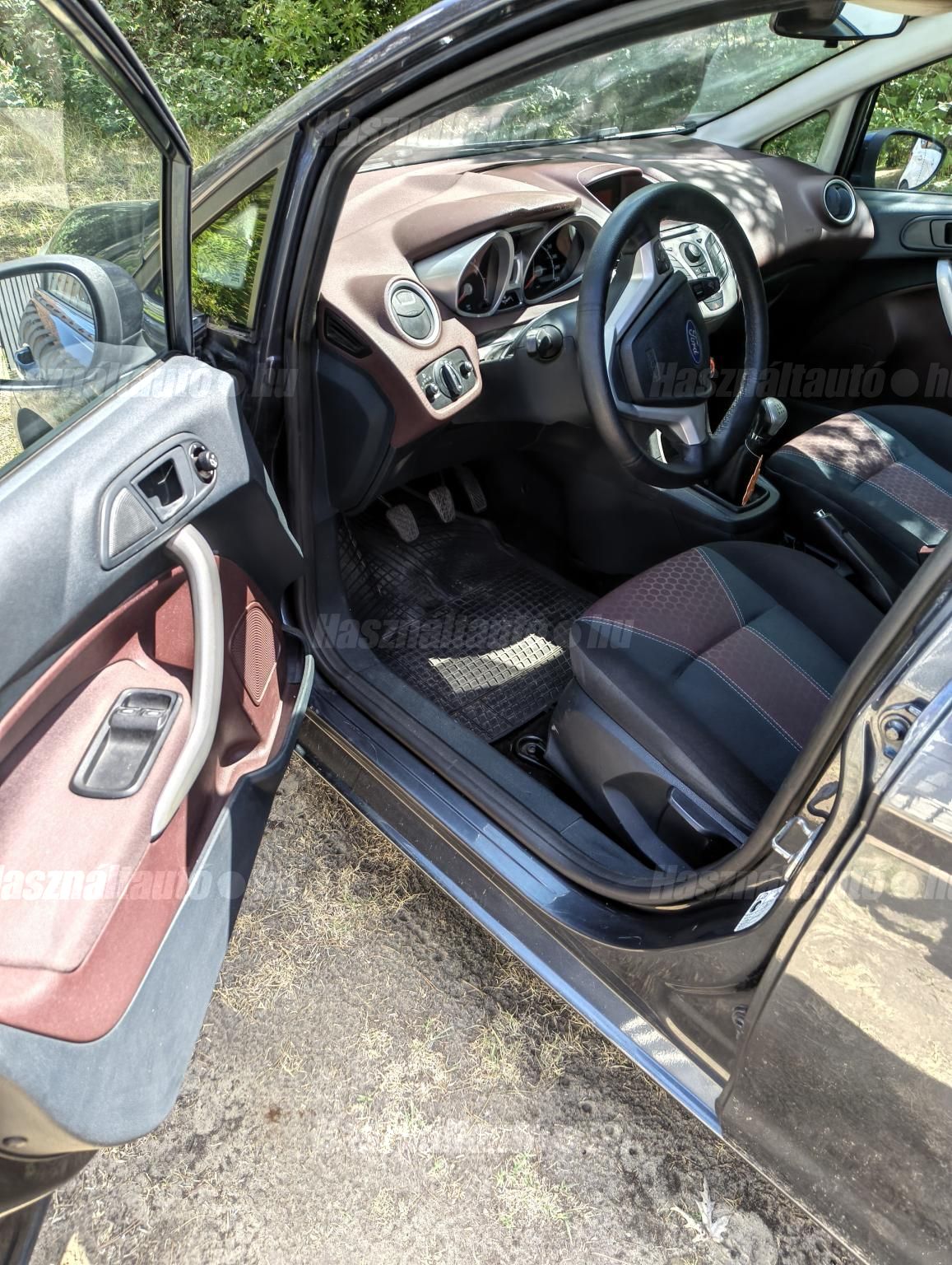 FORD FIESTA 2010/10 - 1
