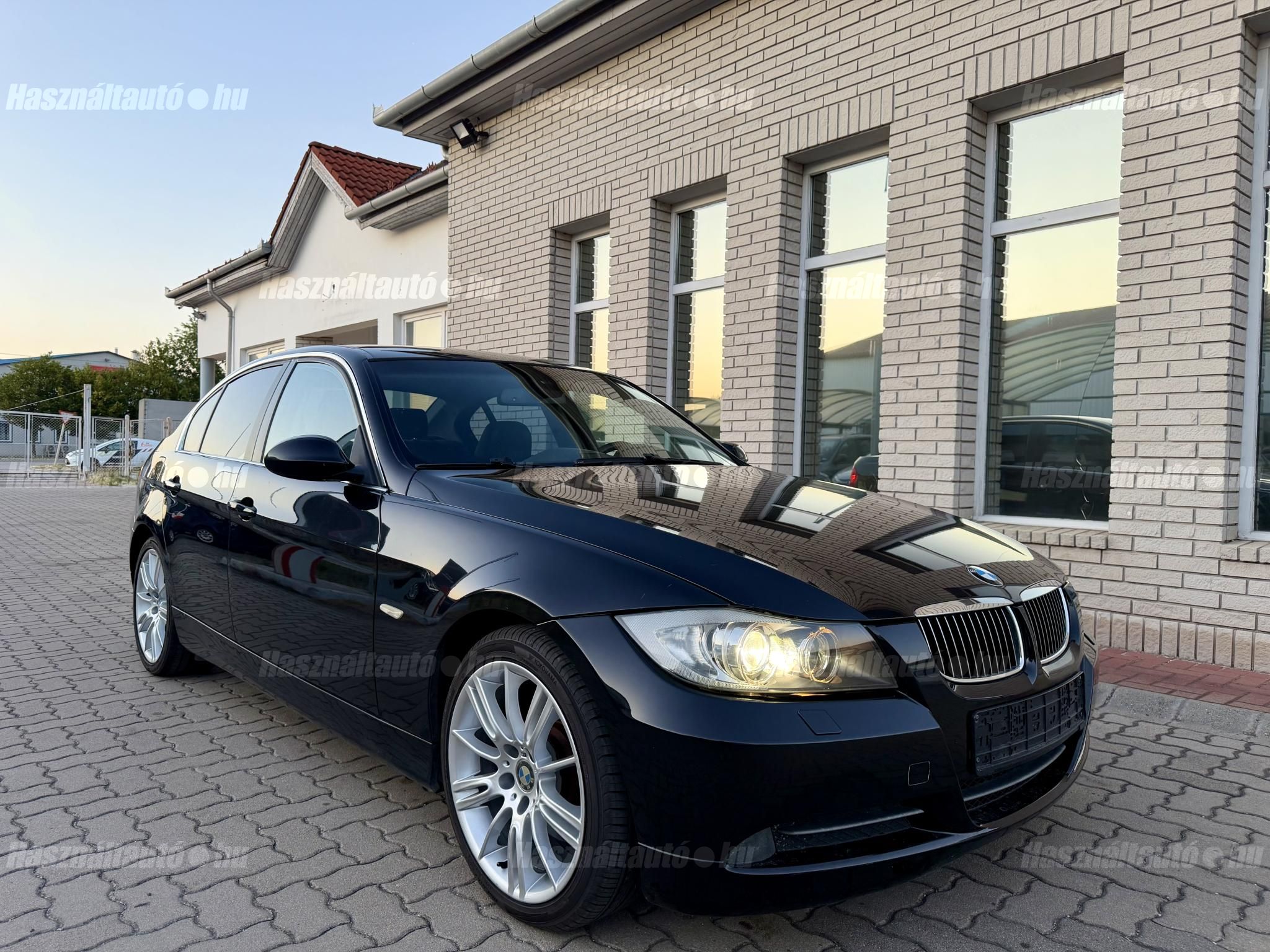 BMW 325 2007/1 - 1