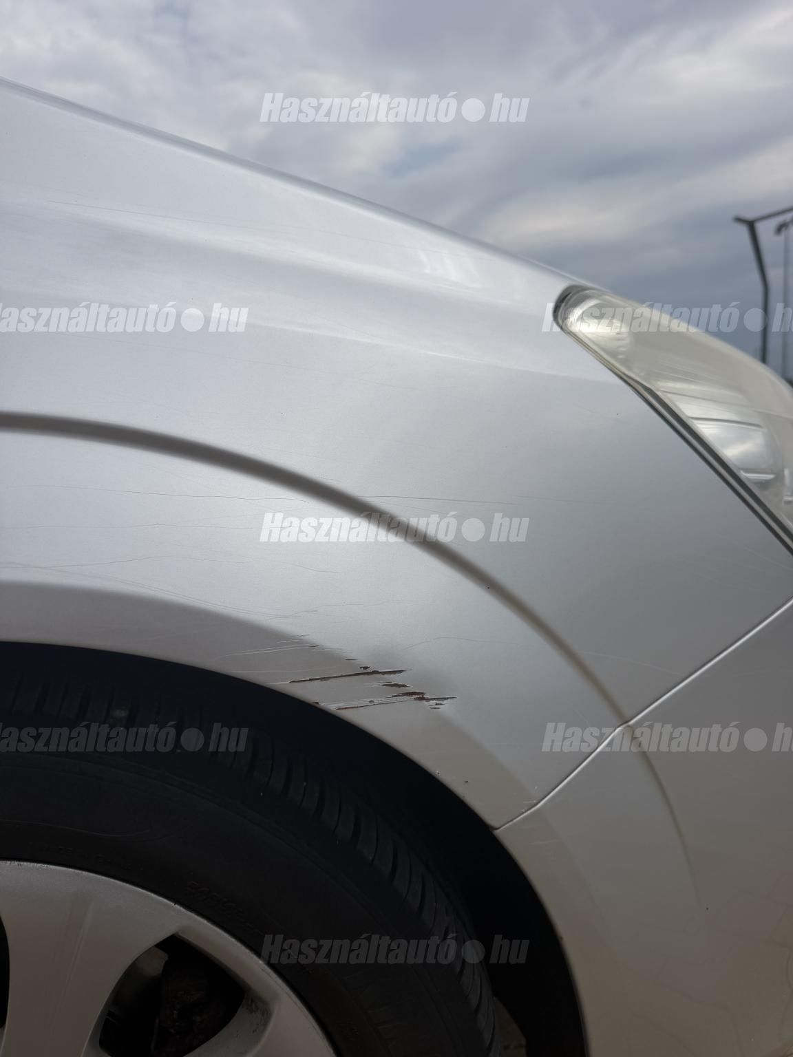 OPEL ZAFIRA B 2009/3 - 1