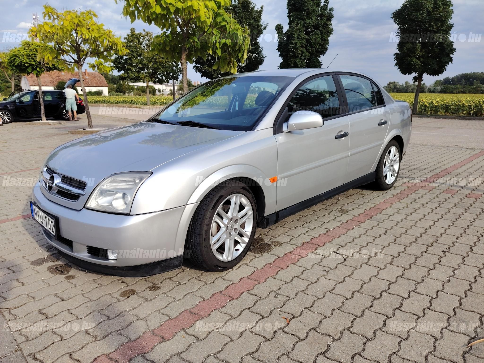 OPEL VECTRA C 2002/6 - 1