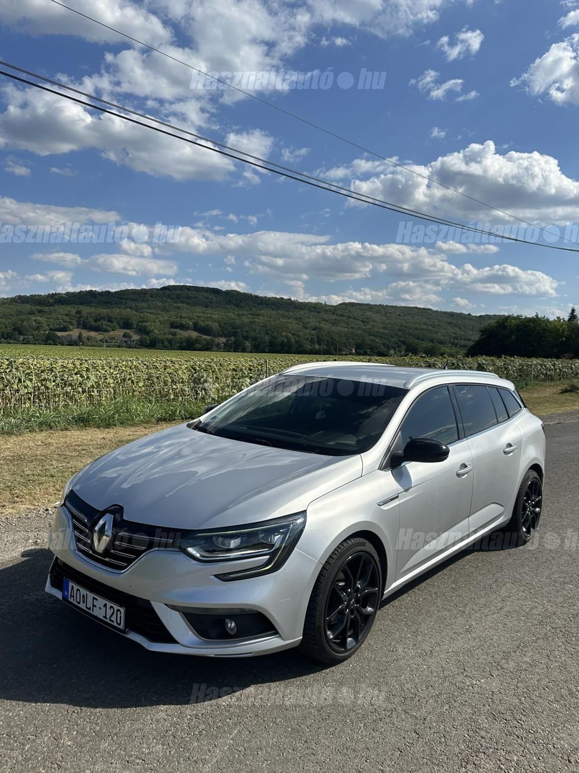 RENAULT MEGANE 2017/12 - 1
