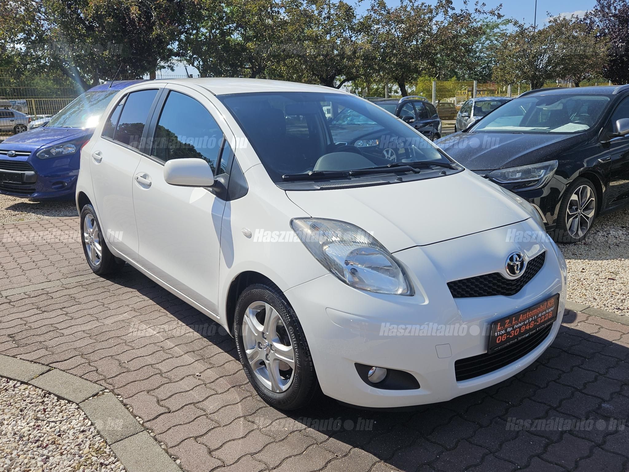 TOYOTA YARIS 2011/9 - 1