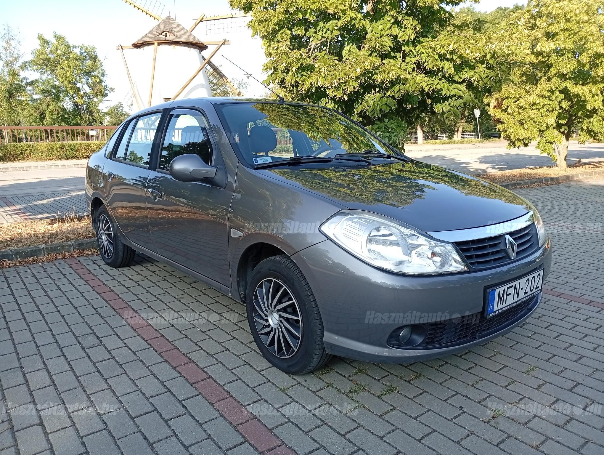 RENAULT THALIA 2012/11 - 1
