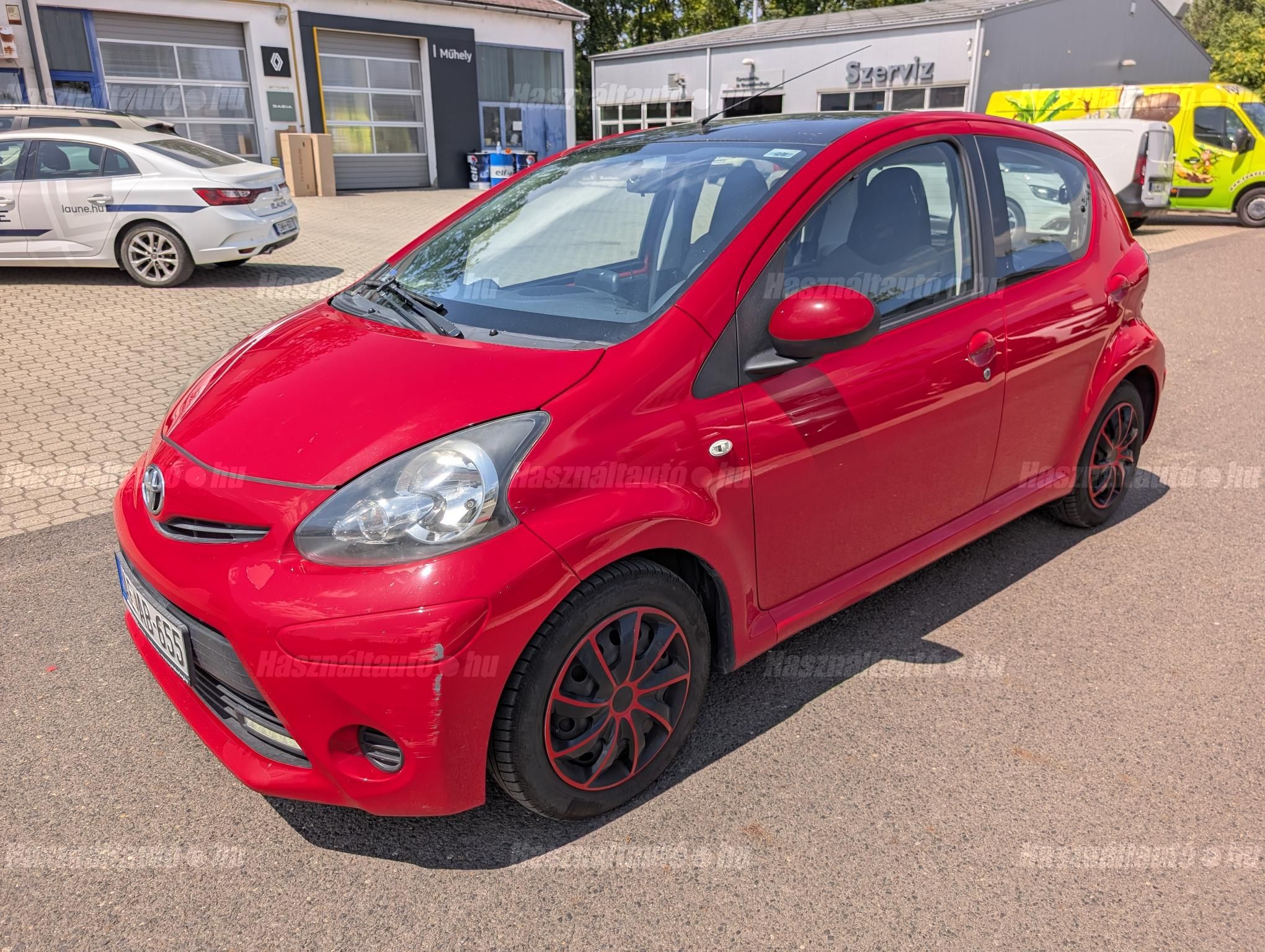 TOYOTA AYGO 2013/11 - 1