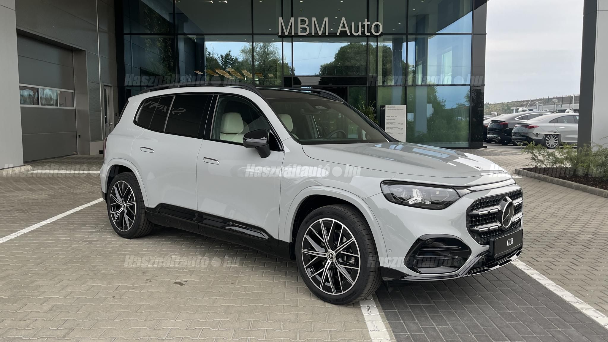 MERCEDES-BENZ GLB 200 2026 - 1