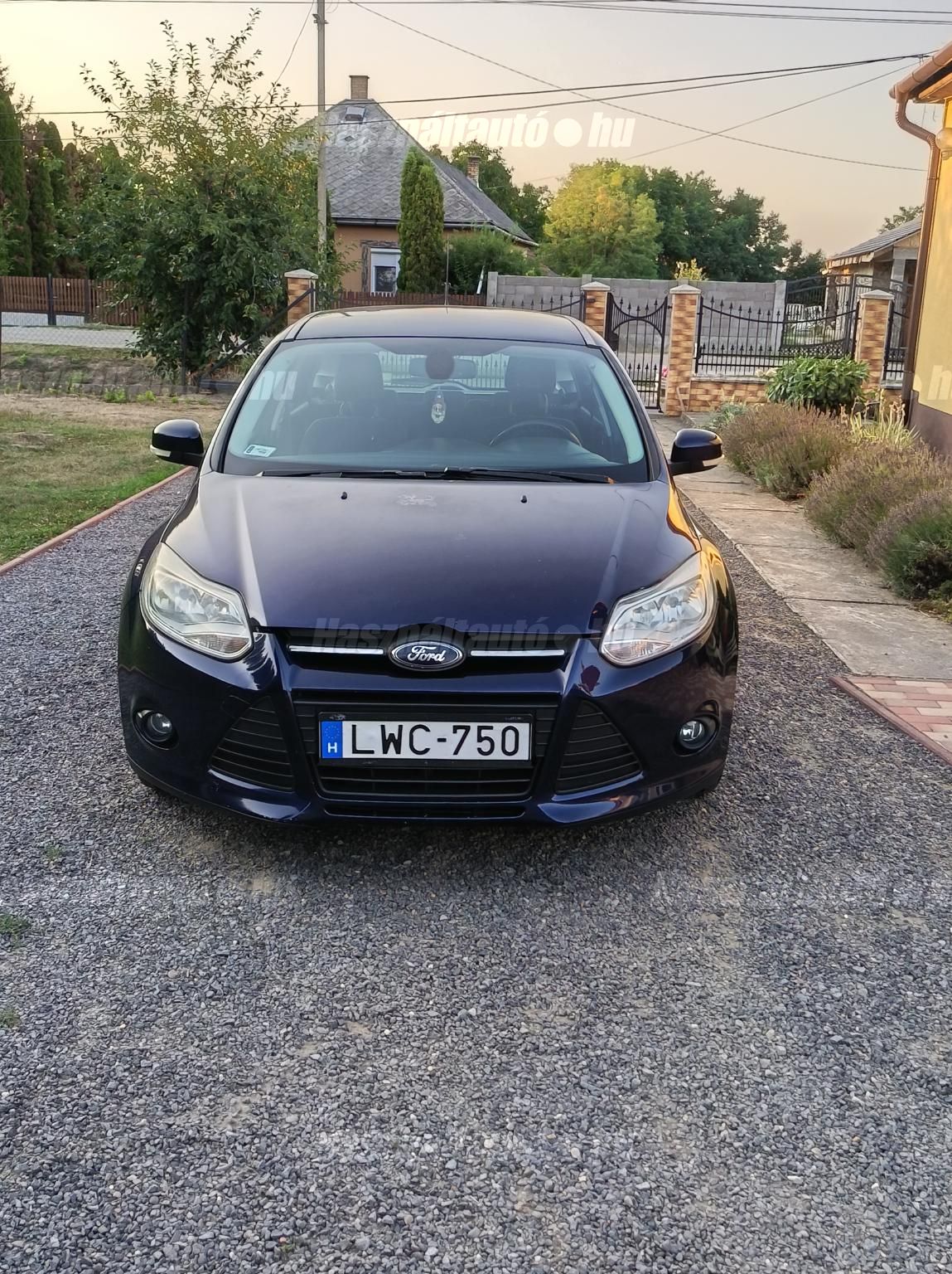FORD FOCUS 2011/4 - 1