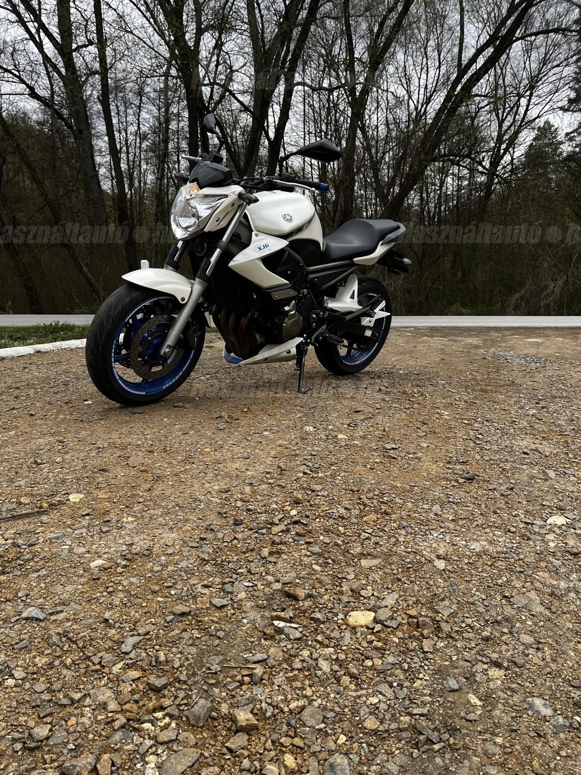YAMAHA XJ 6 N 2009/4 - 1