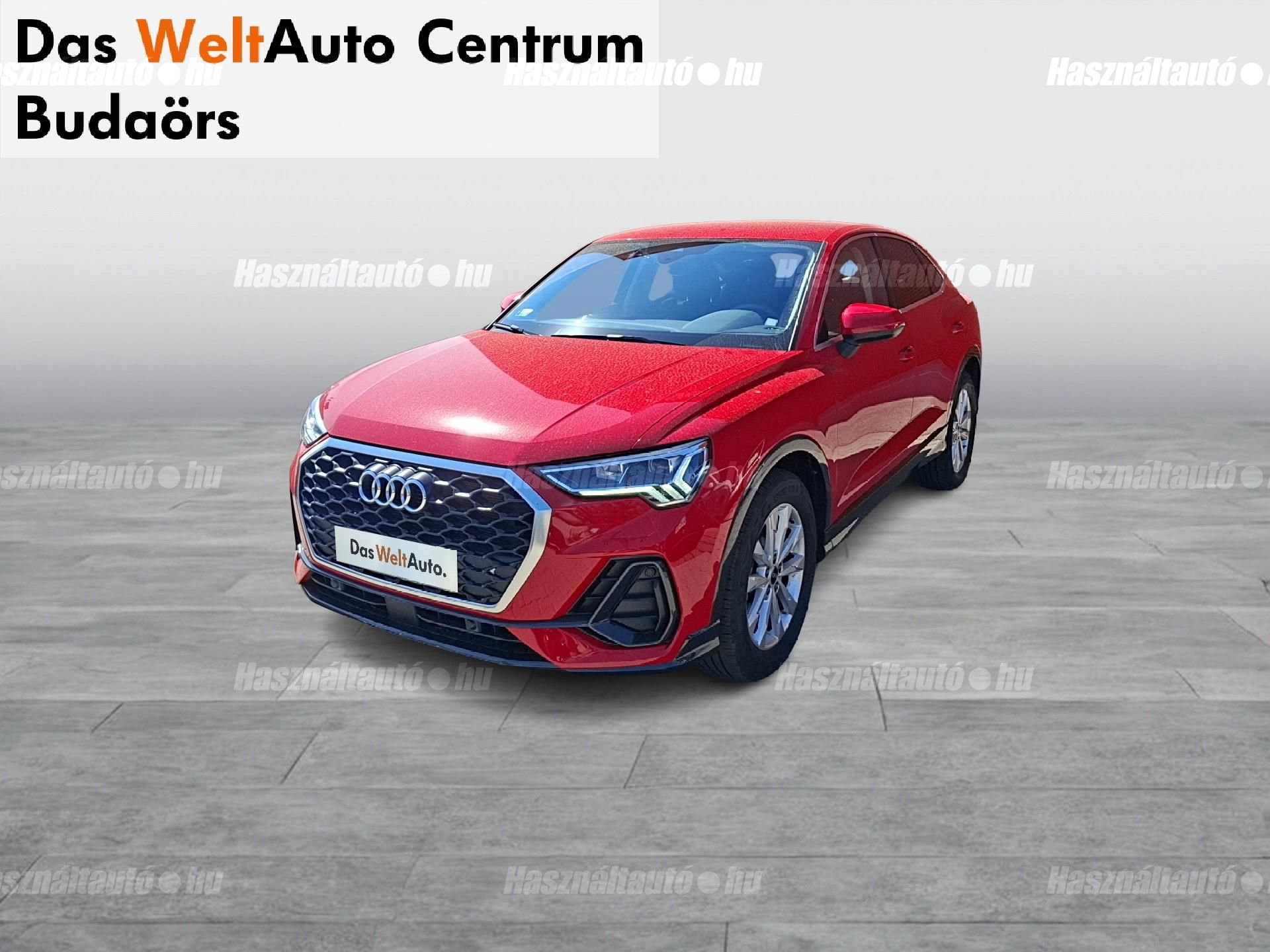 AUDI Q3 2025/6 - 1