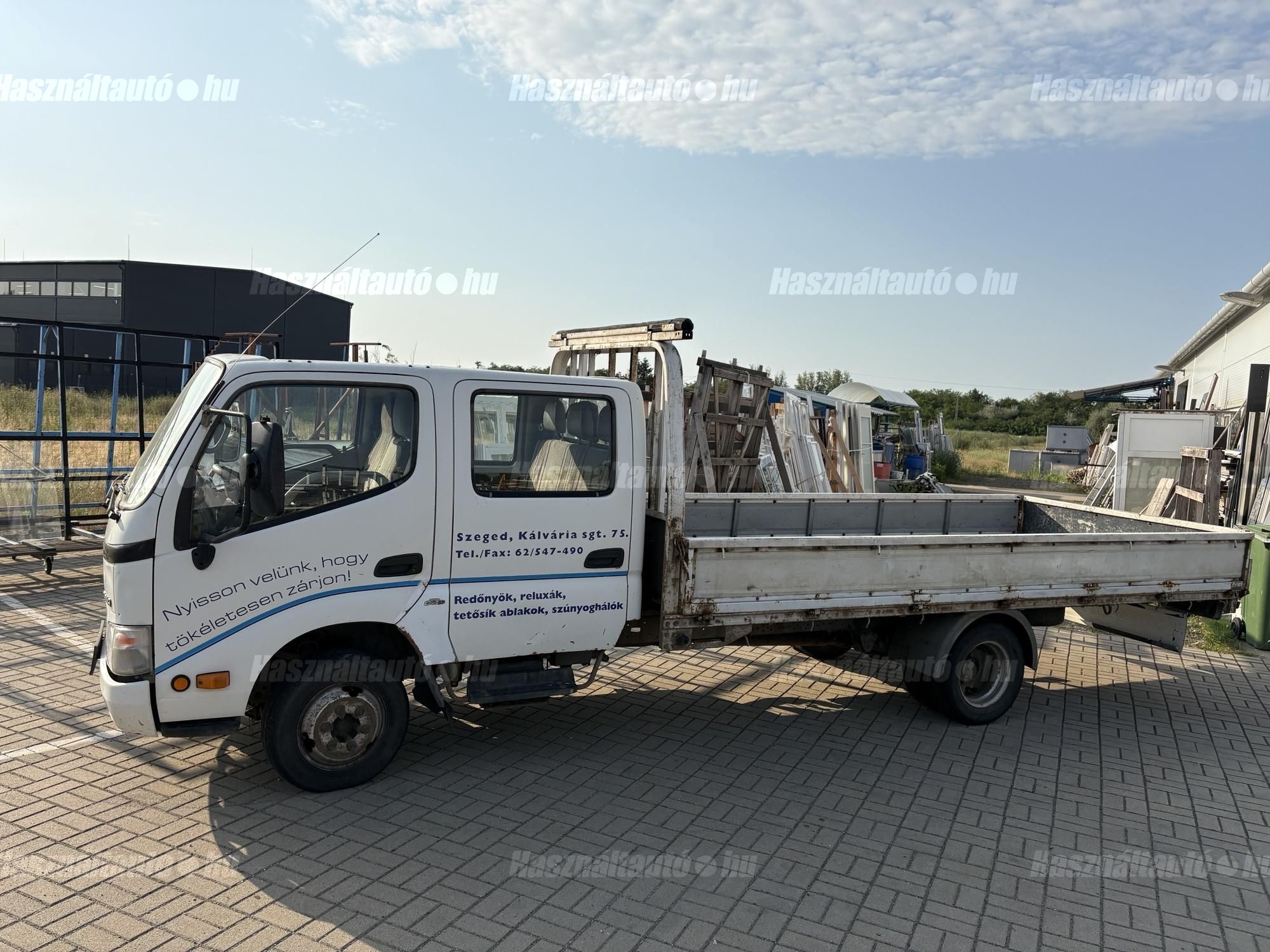TOYOTA DYNA 2003/11 - 1