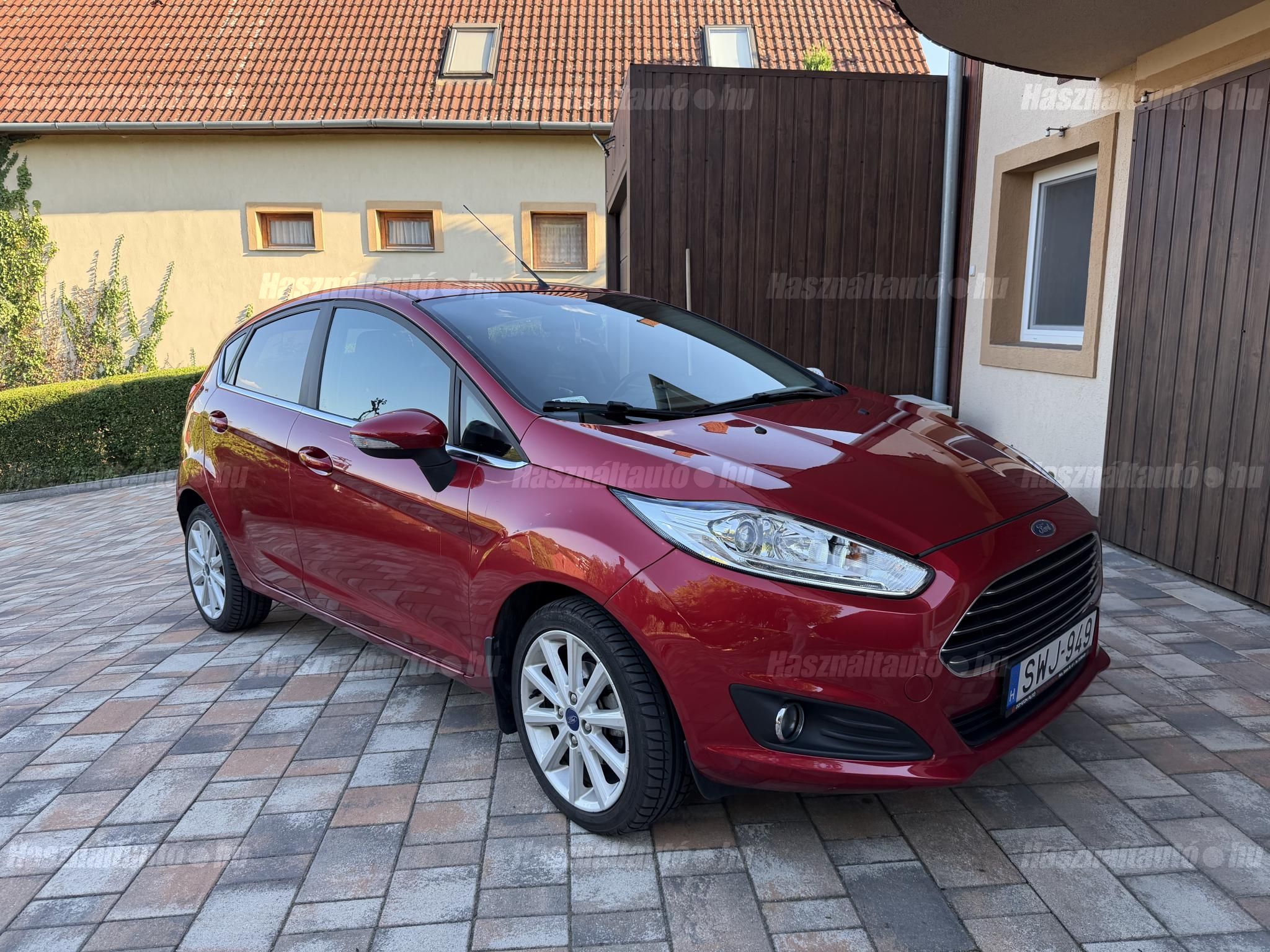 FORD FIESTA 2016/6 - 1