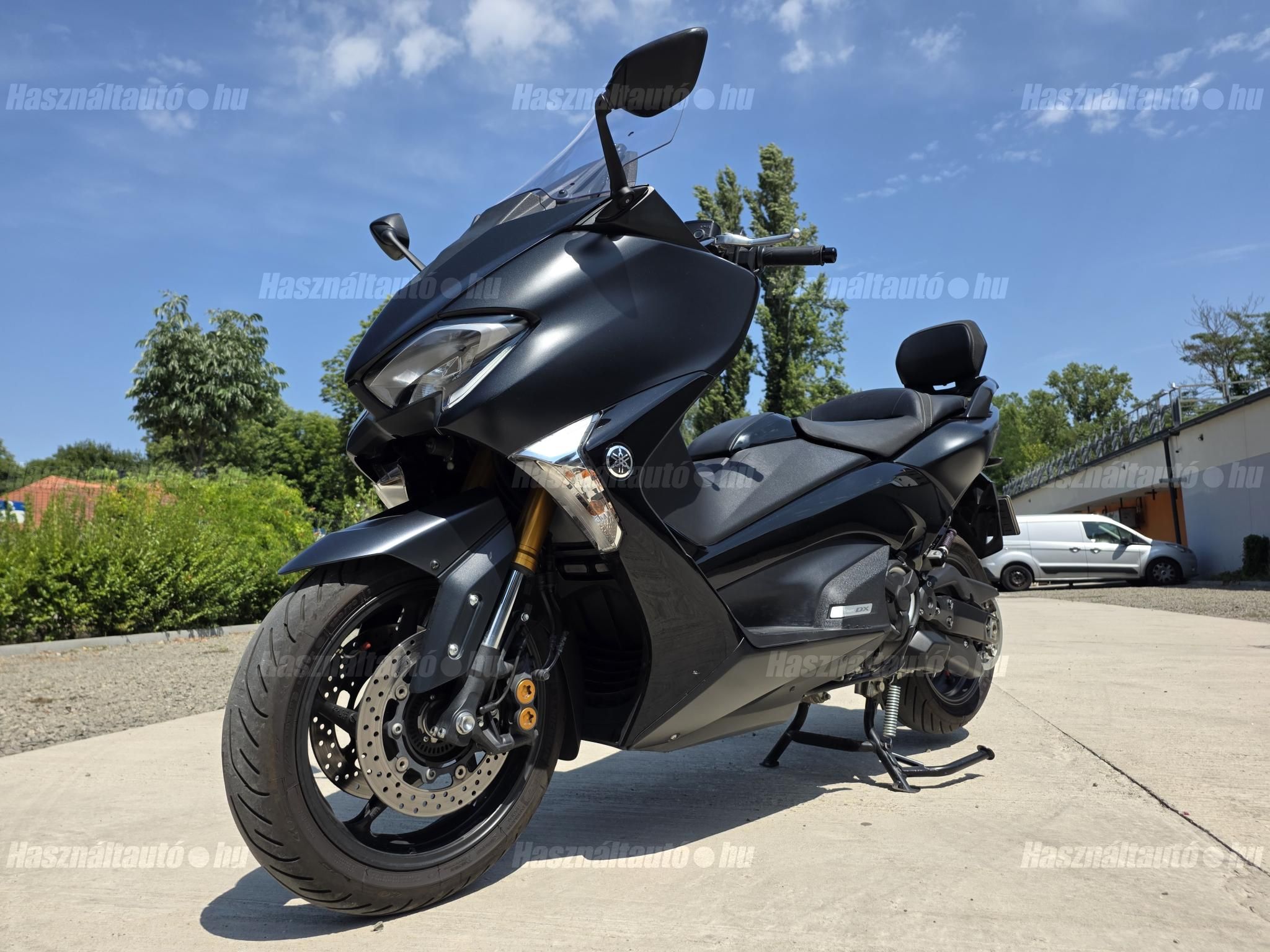 YAMAHA TMAX 2018/6 - 1