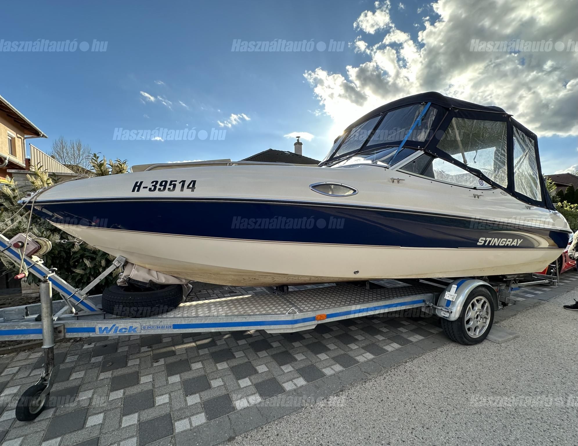 STINGRAY 2005 - 1