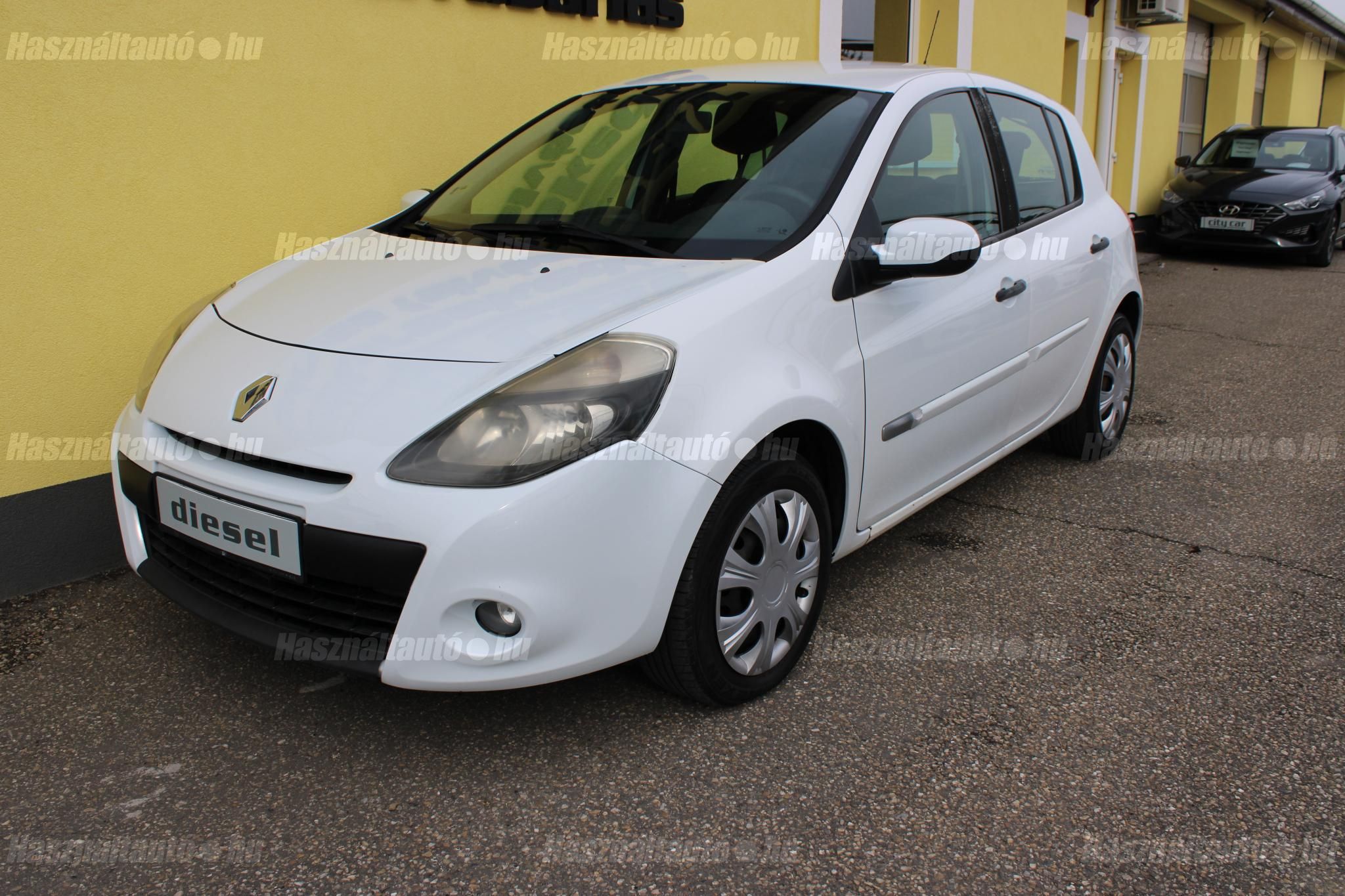 RENAULT CLIO 2010/1 - 1