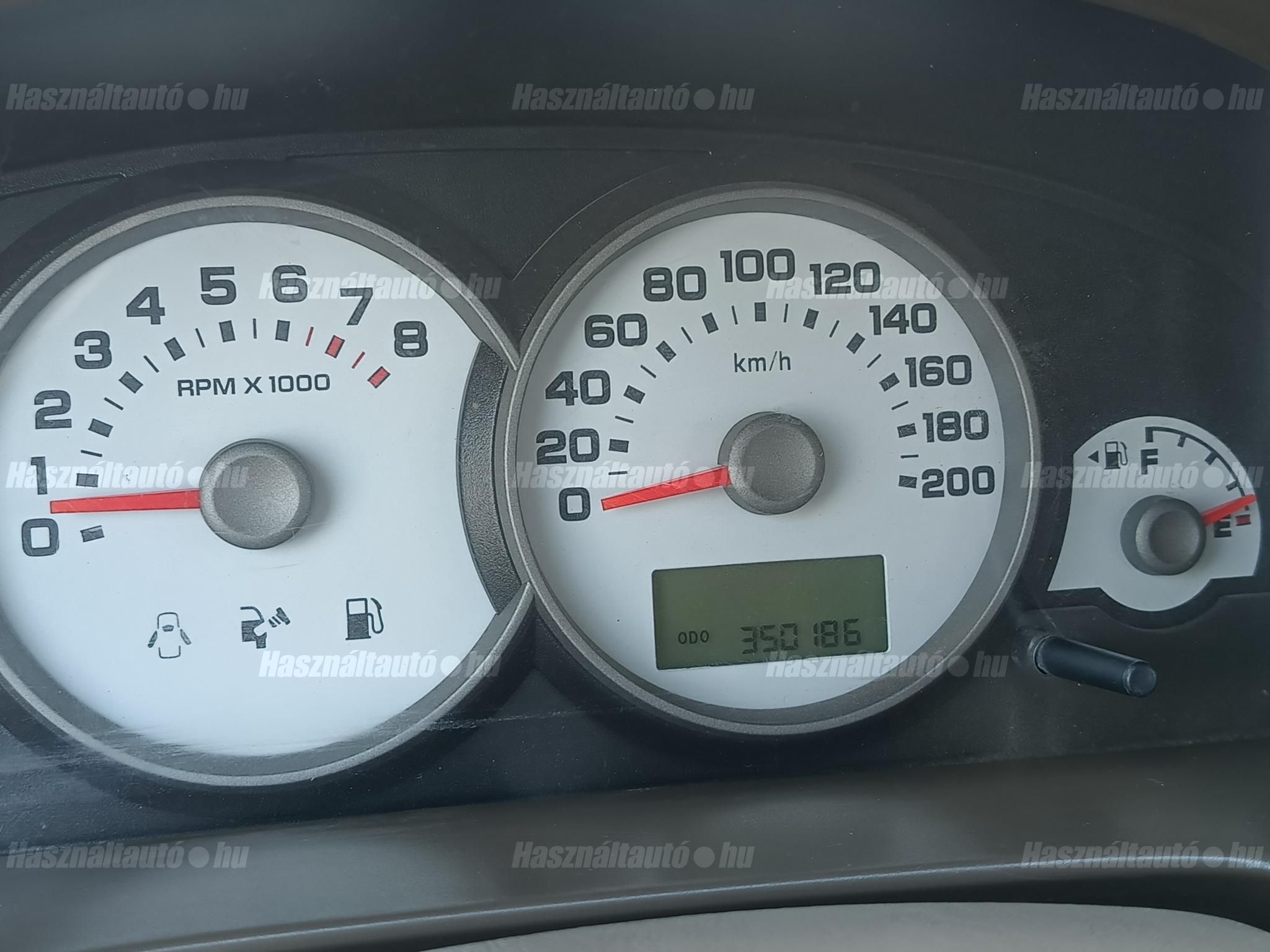 FORD MAVERICK 2004/12 - 1