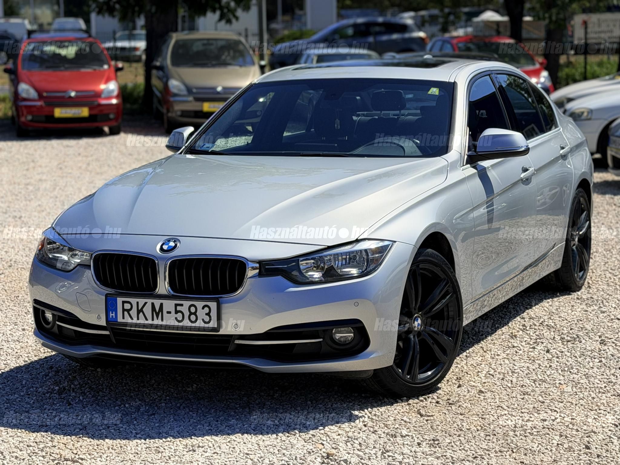 BMW 330 2017/3 - 1