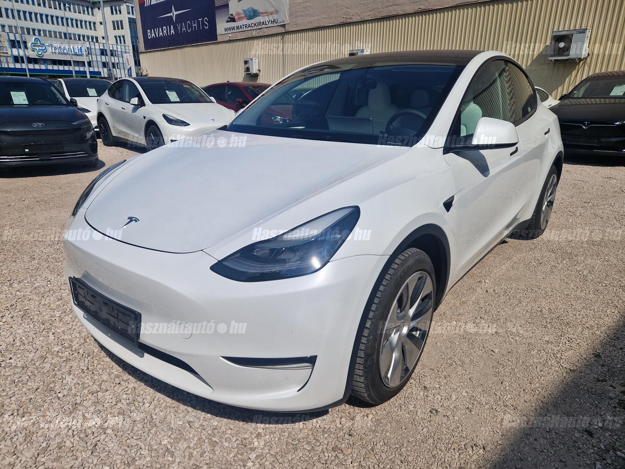 TESLA MODEL Y 2023/3 - 1