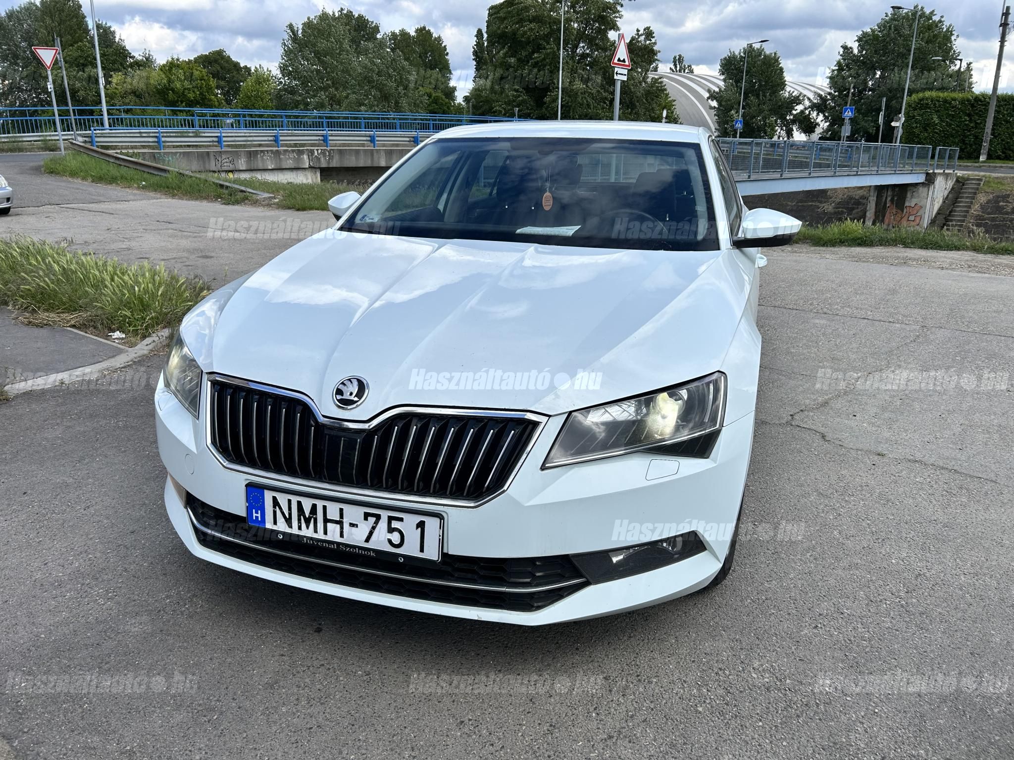 SKODA SUPERB 2016 - 1