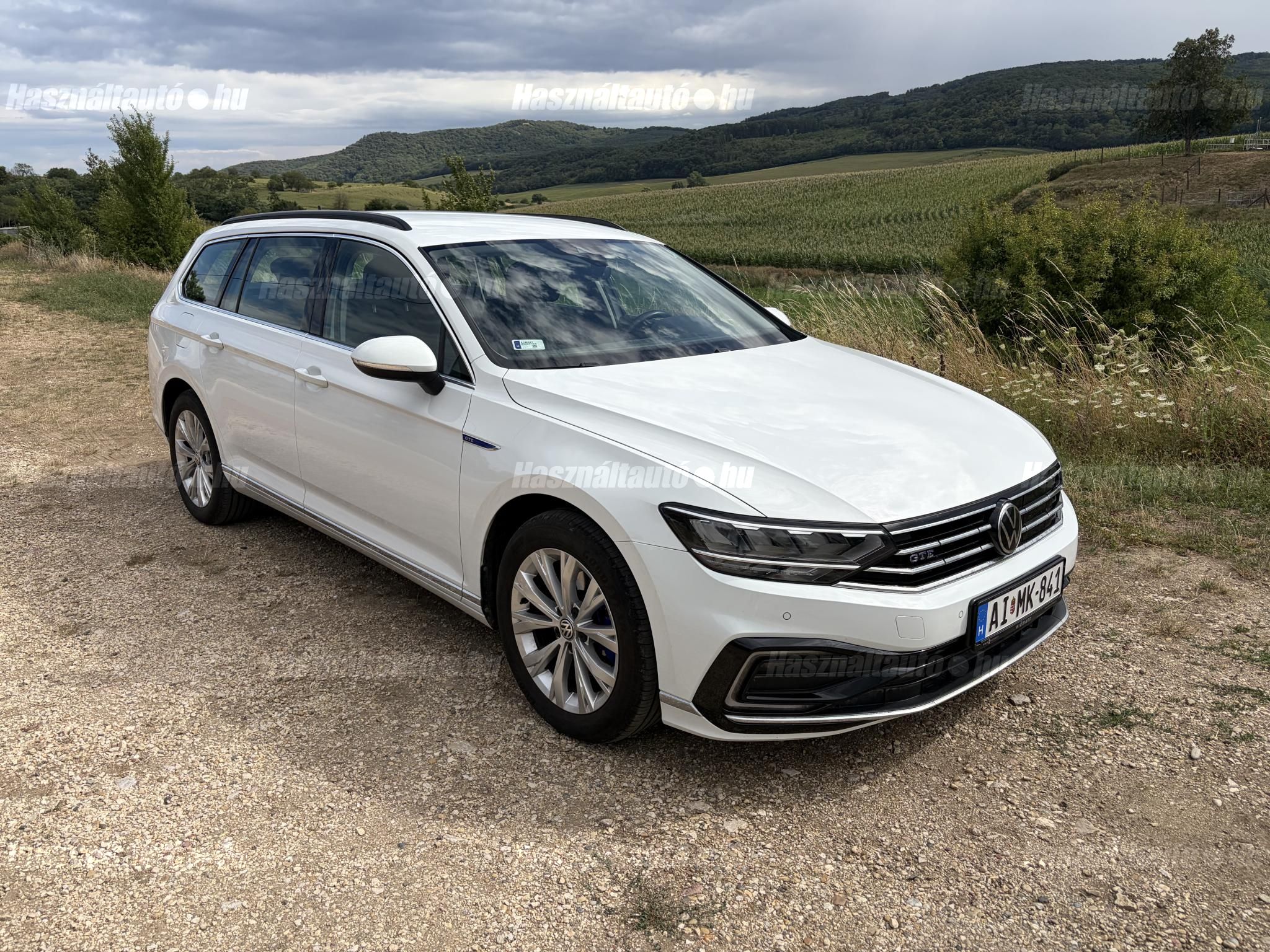 VOLKSWAGEN PASSAT VIII 2021/5 - 1