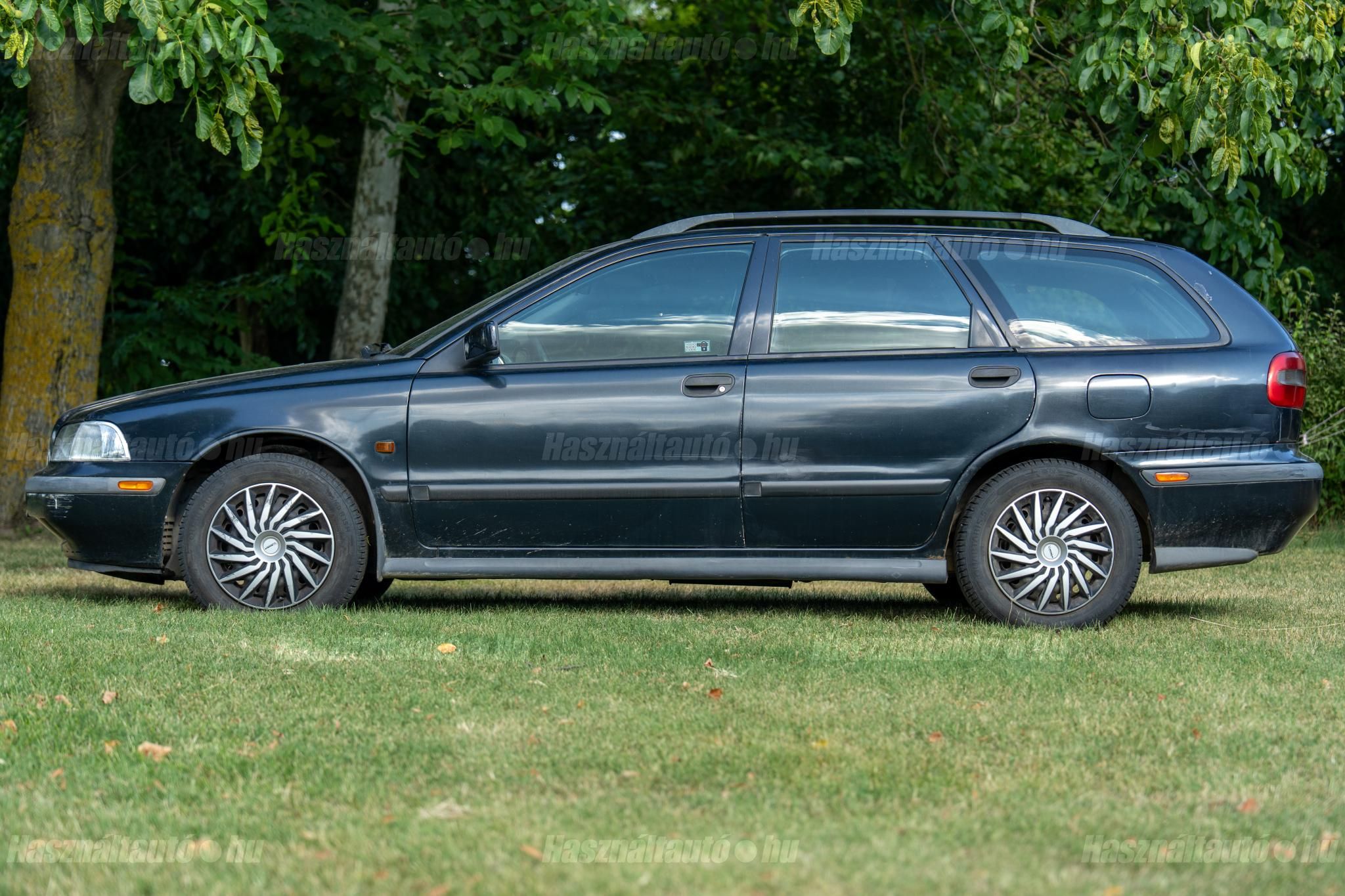 VOLVO V40 1997/1 - 1