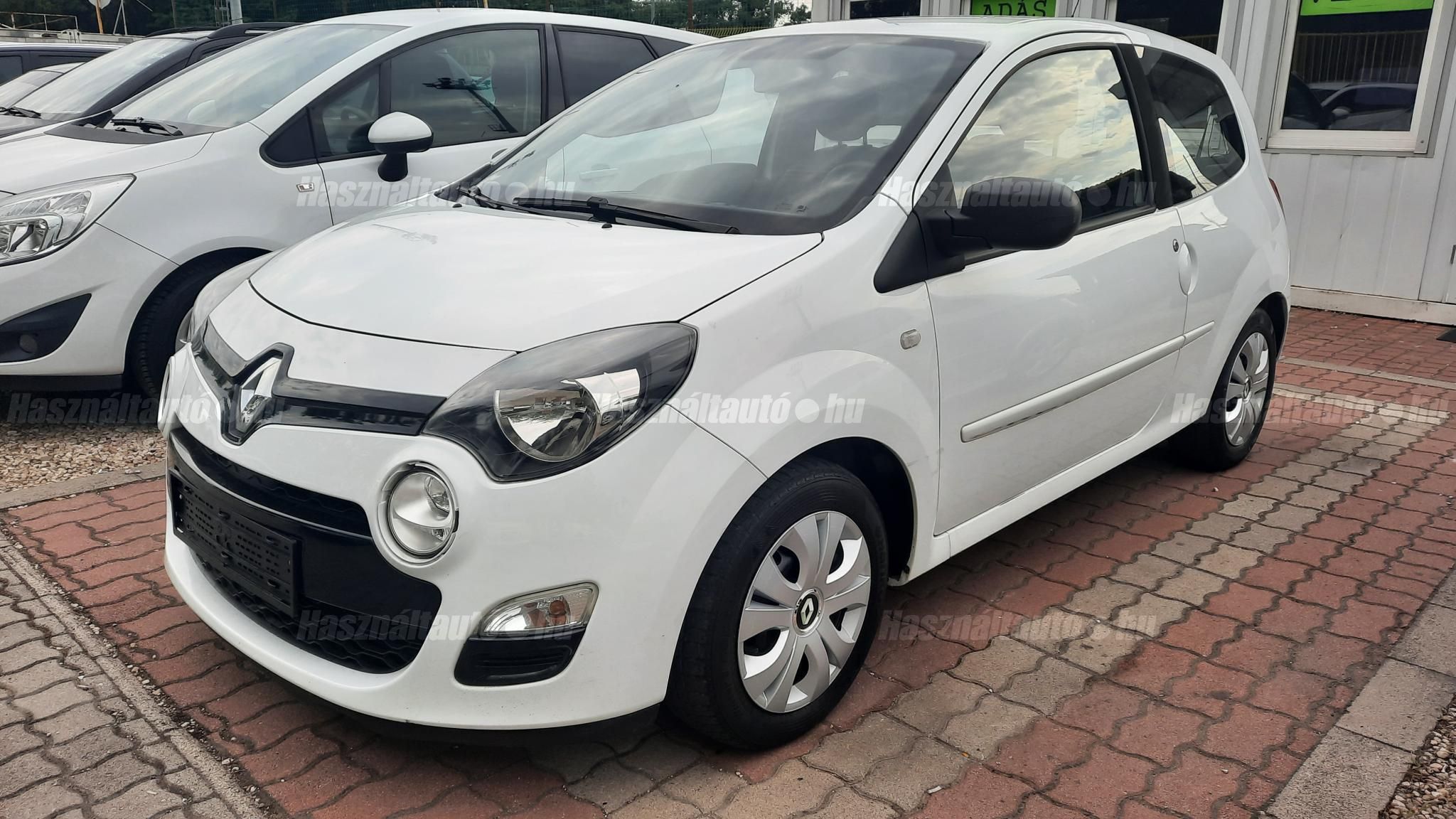 RENAULT TWINGO 2013/4 - 1