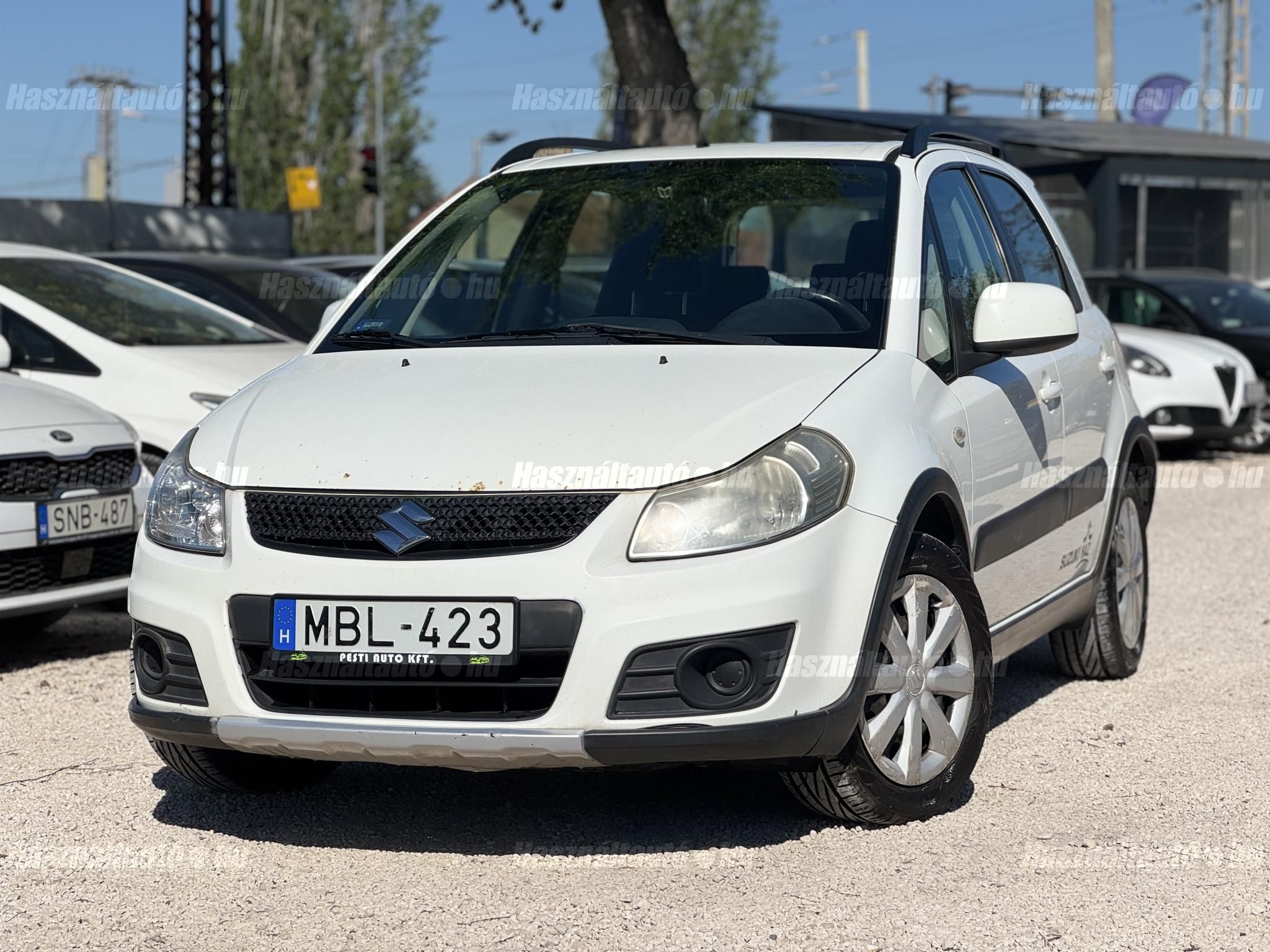 SUZUKI SX4 2012/3 - 1
