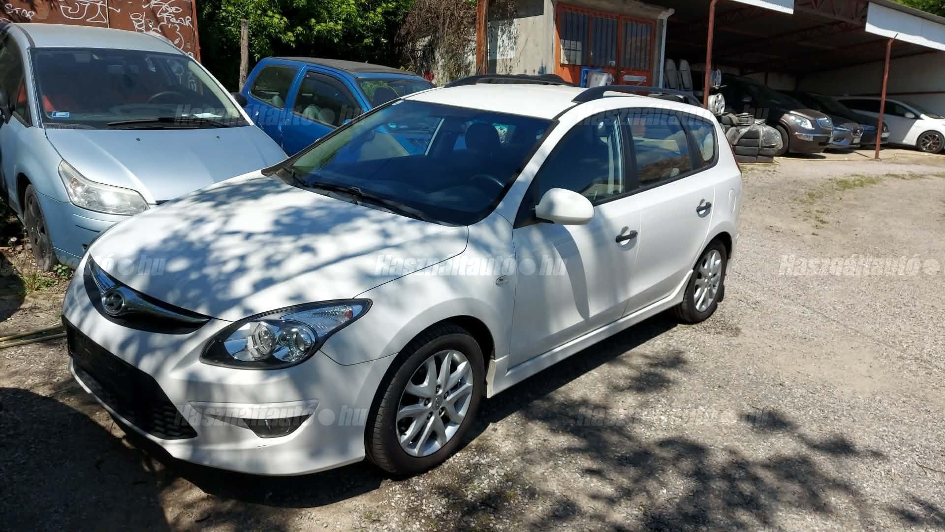 HYUNDAI I30 2012/6 - 1
