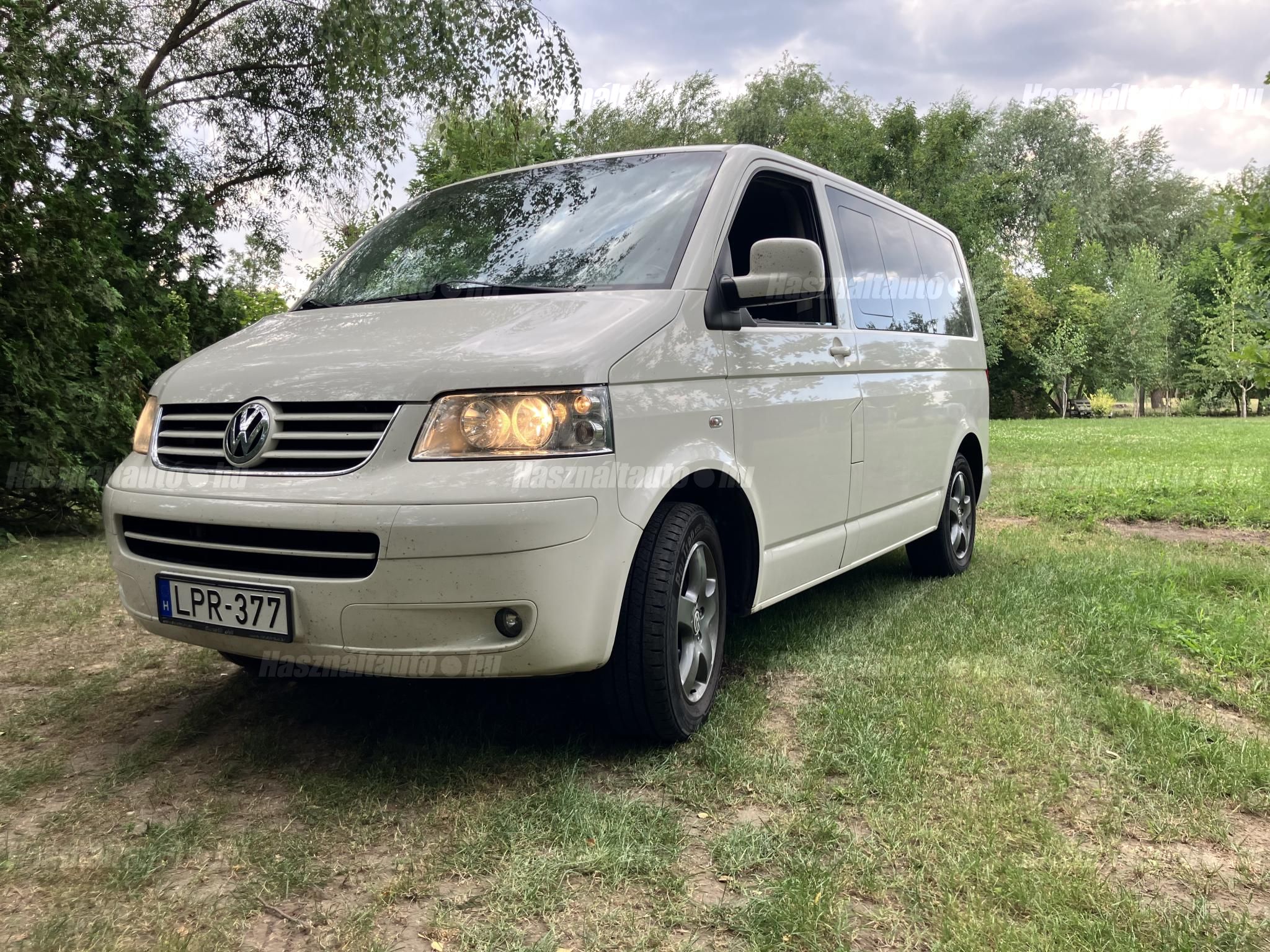 VOLKSWAGEN CARAVELLE 2009/11 - 1