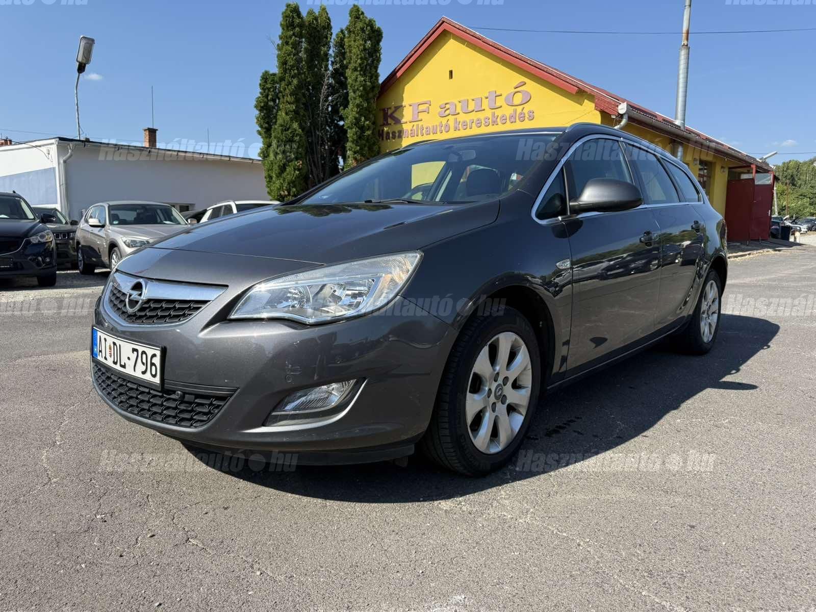OPEL ASTRA 2012/2 - 1