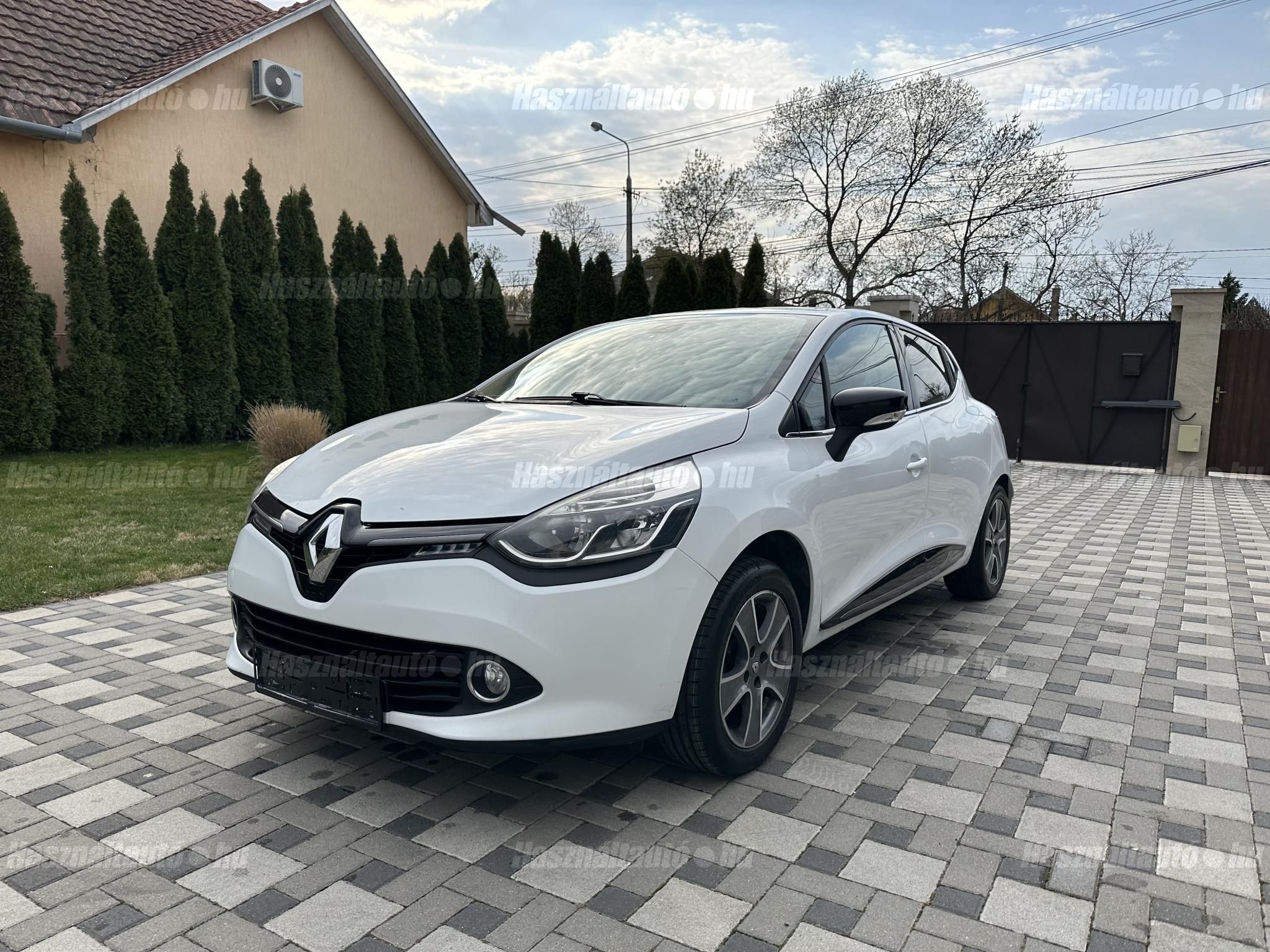 RENAULT CLIO 2014/11 - 1
