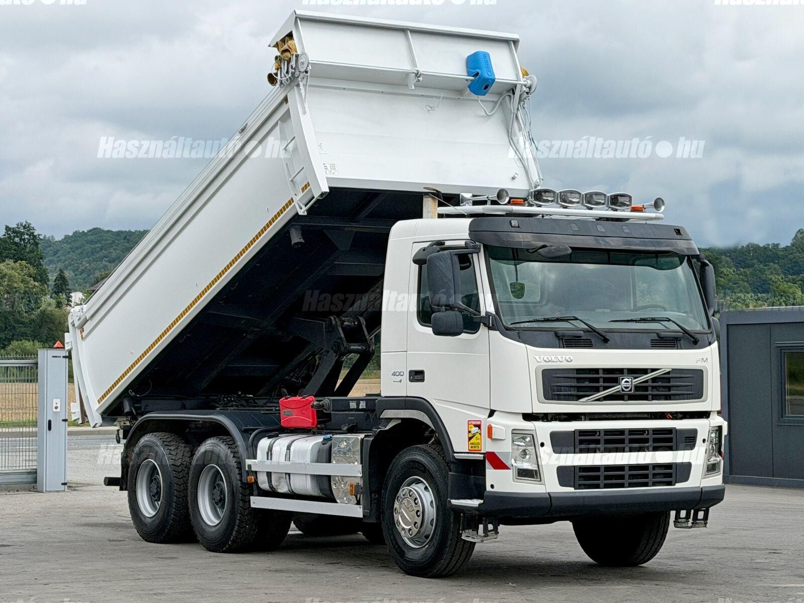 VOLVO 2007/8 - 1
