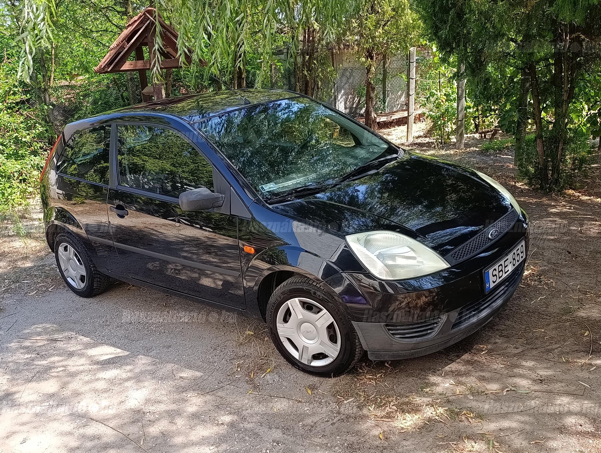 FORD FIESTA 2004/4 - 1