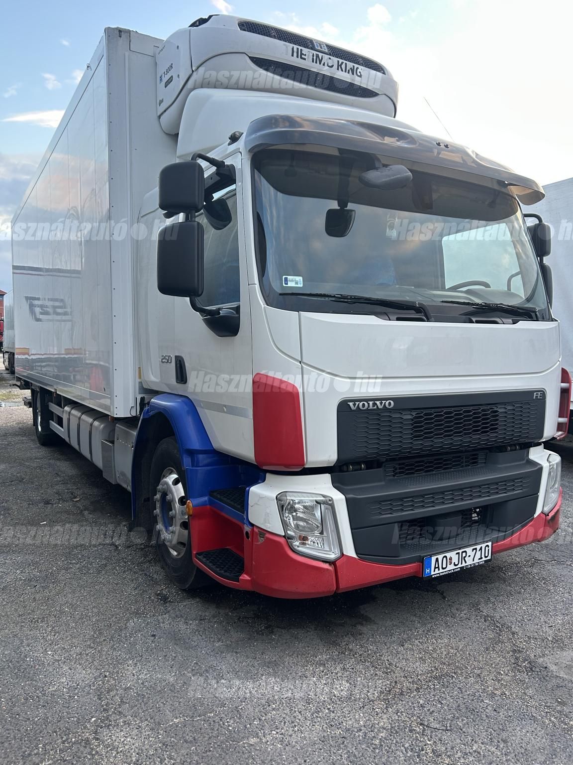 VOLVO 2017/4 - 1