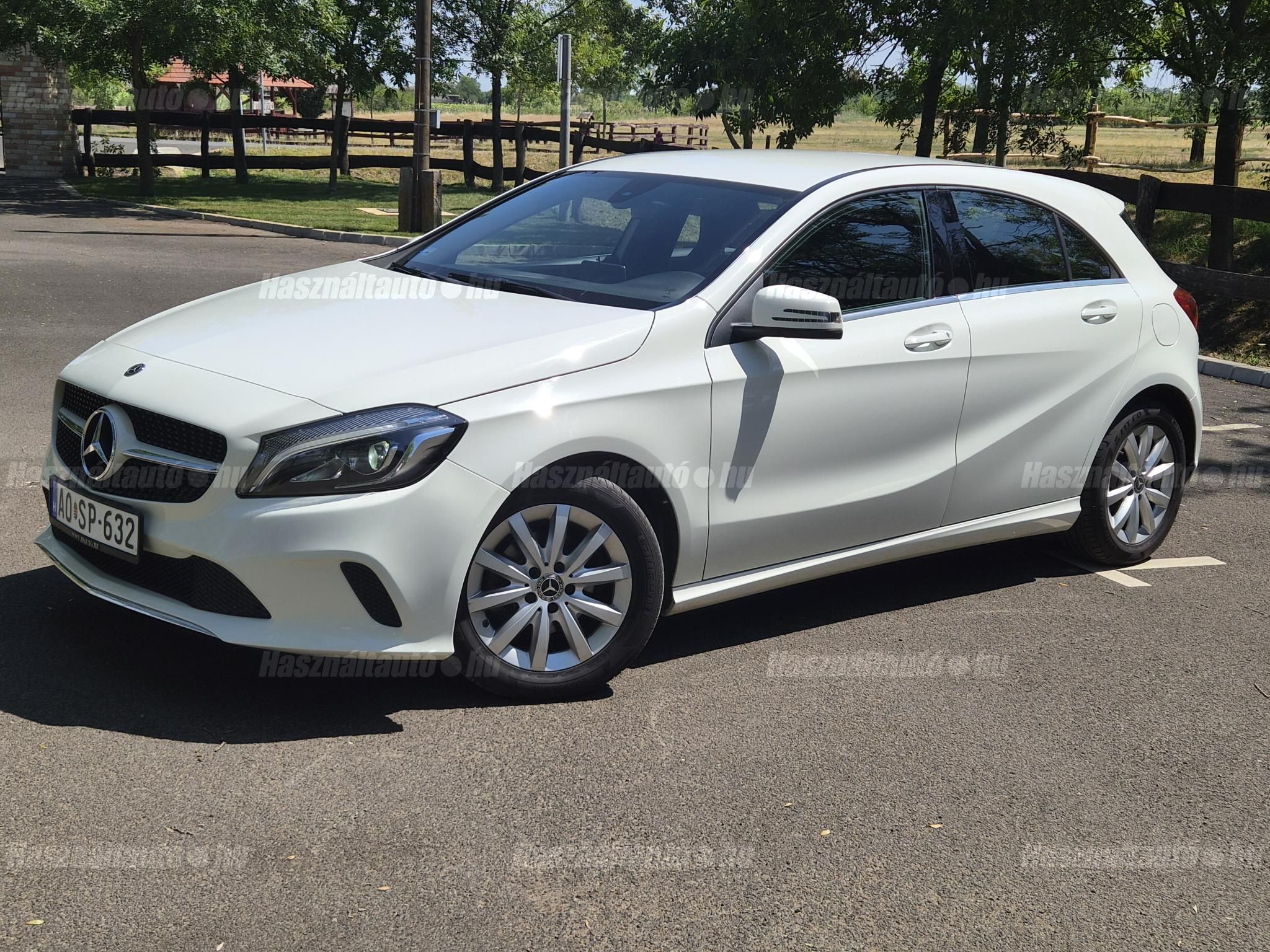MERCEDES-BENZ A 160 2019/8 - 1